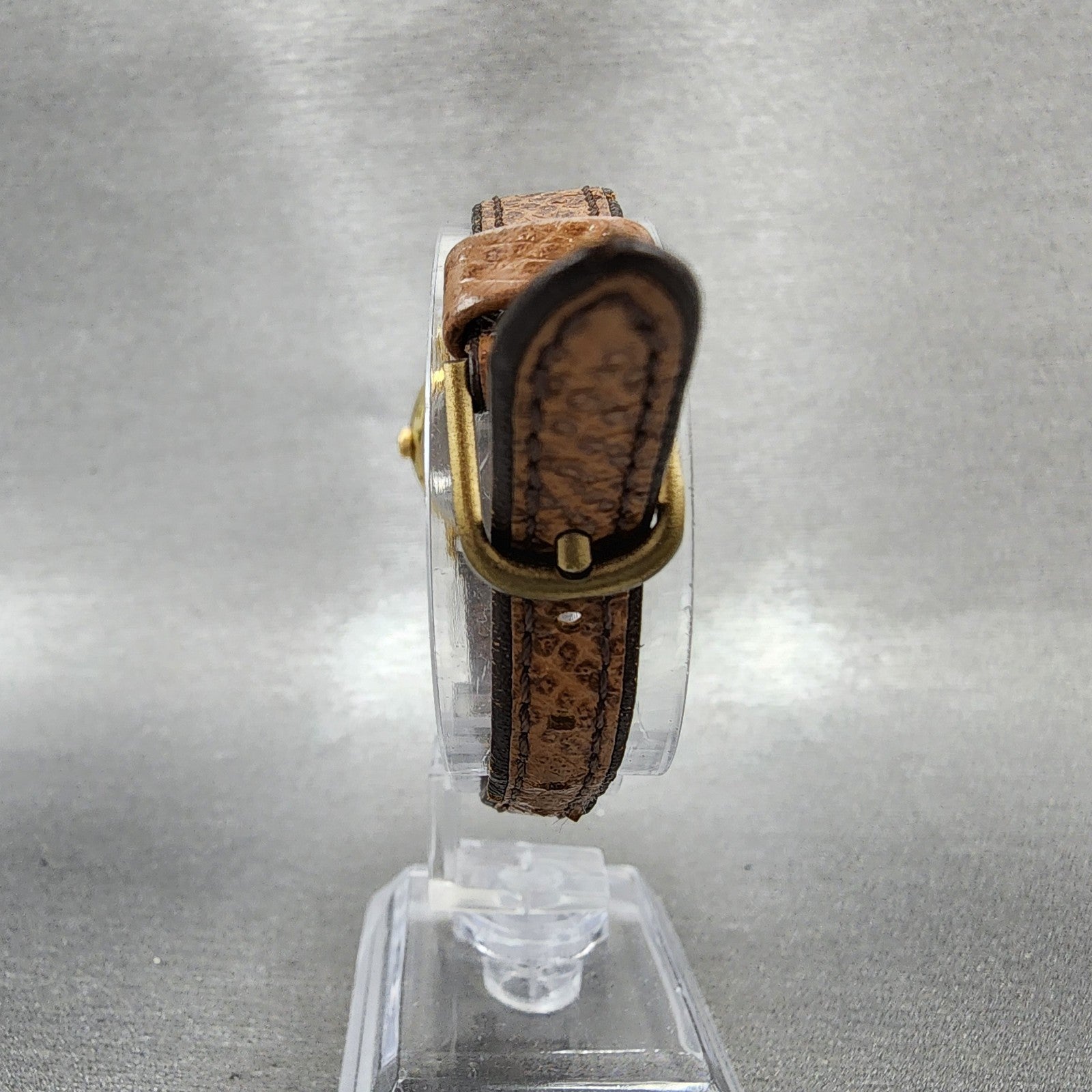 Seiko Watch Women 28mm White Dial Gold Tone Round 14280070 New Battery7
