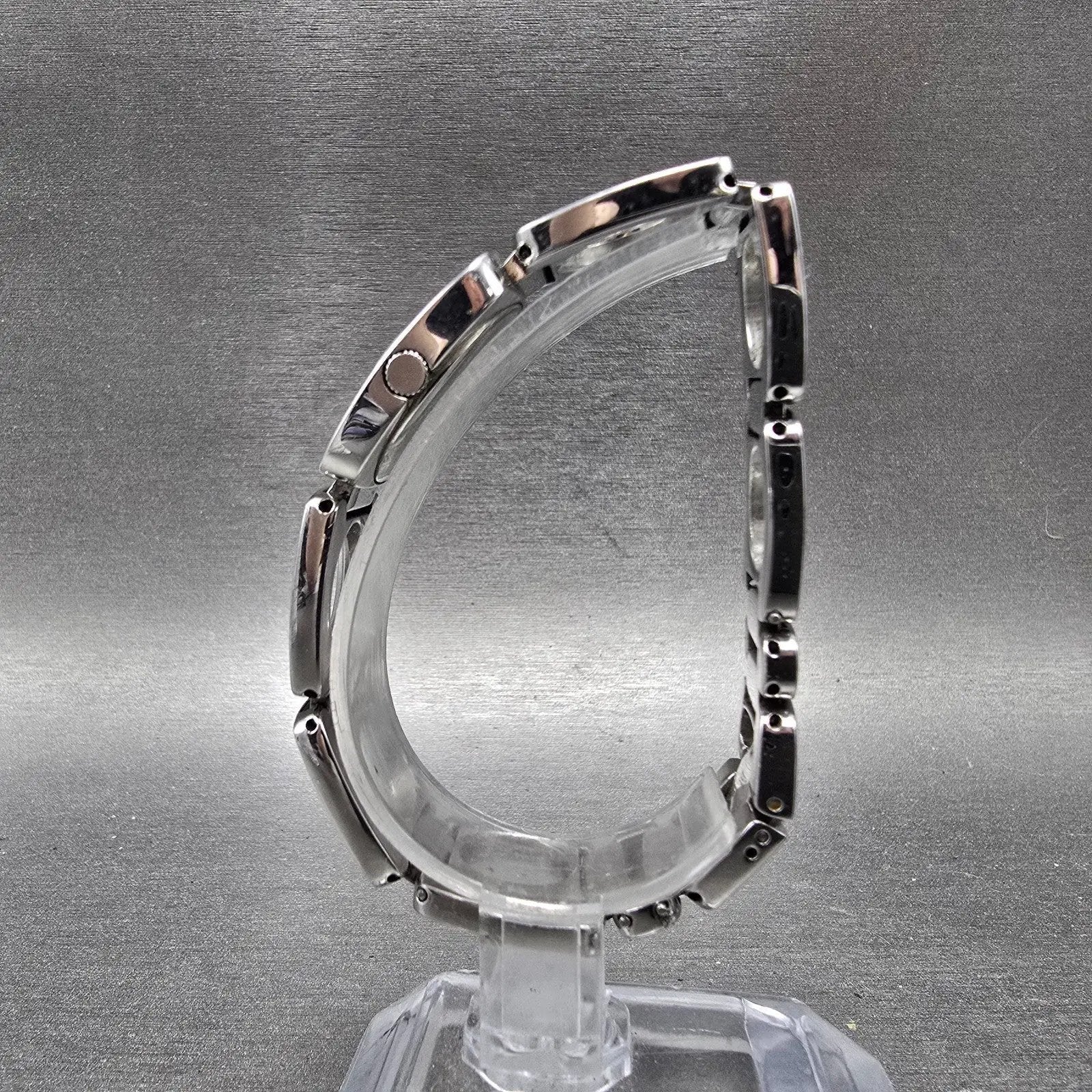 Movado Dolca Watch Women 24mm Silver Dial Silver Tone Square 84 A1 1310 New Batt6