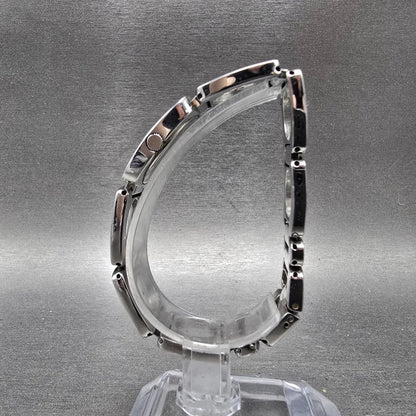 Movado Dolca Watch Women 24mm Silver Dial Silver Tone Square 84 A1 1310 New Batt6