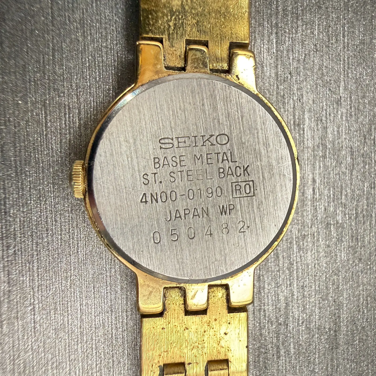 48302323