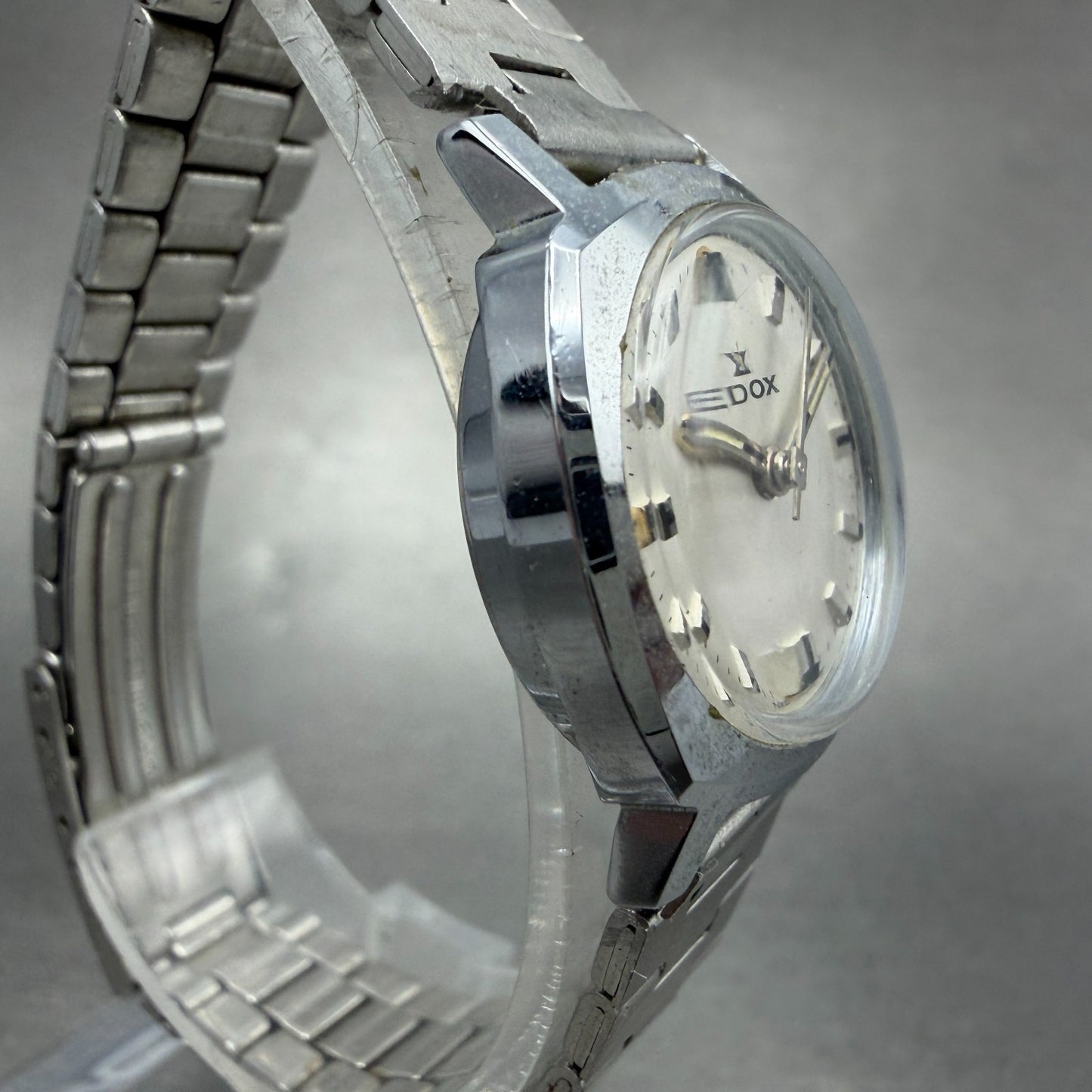Edox Watch Women 23mm Silver Dial Silver Tone Round Manual Wind Runs VTG4