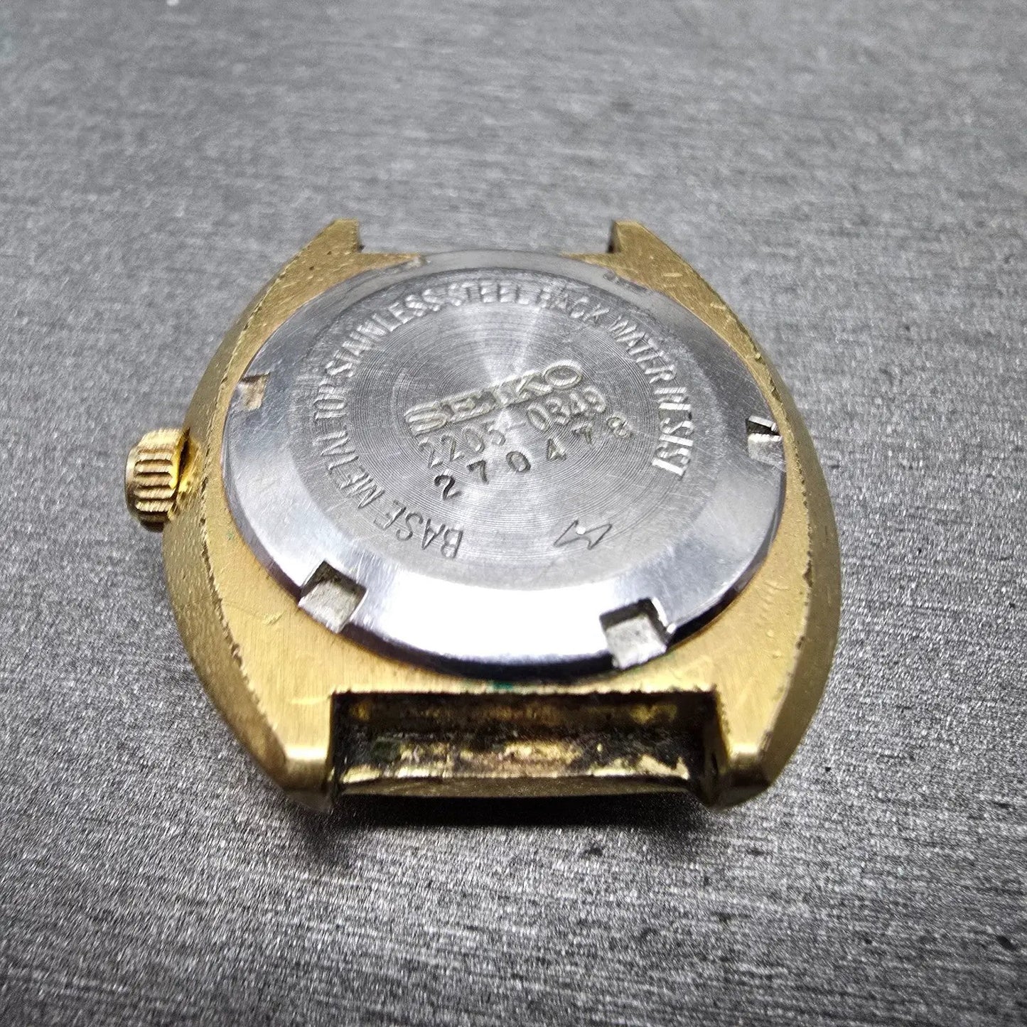 Seiko Automatic Watch Women 29mm Green Dial gold Tone Date 2205-0349 PARTS VTG9