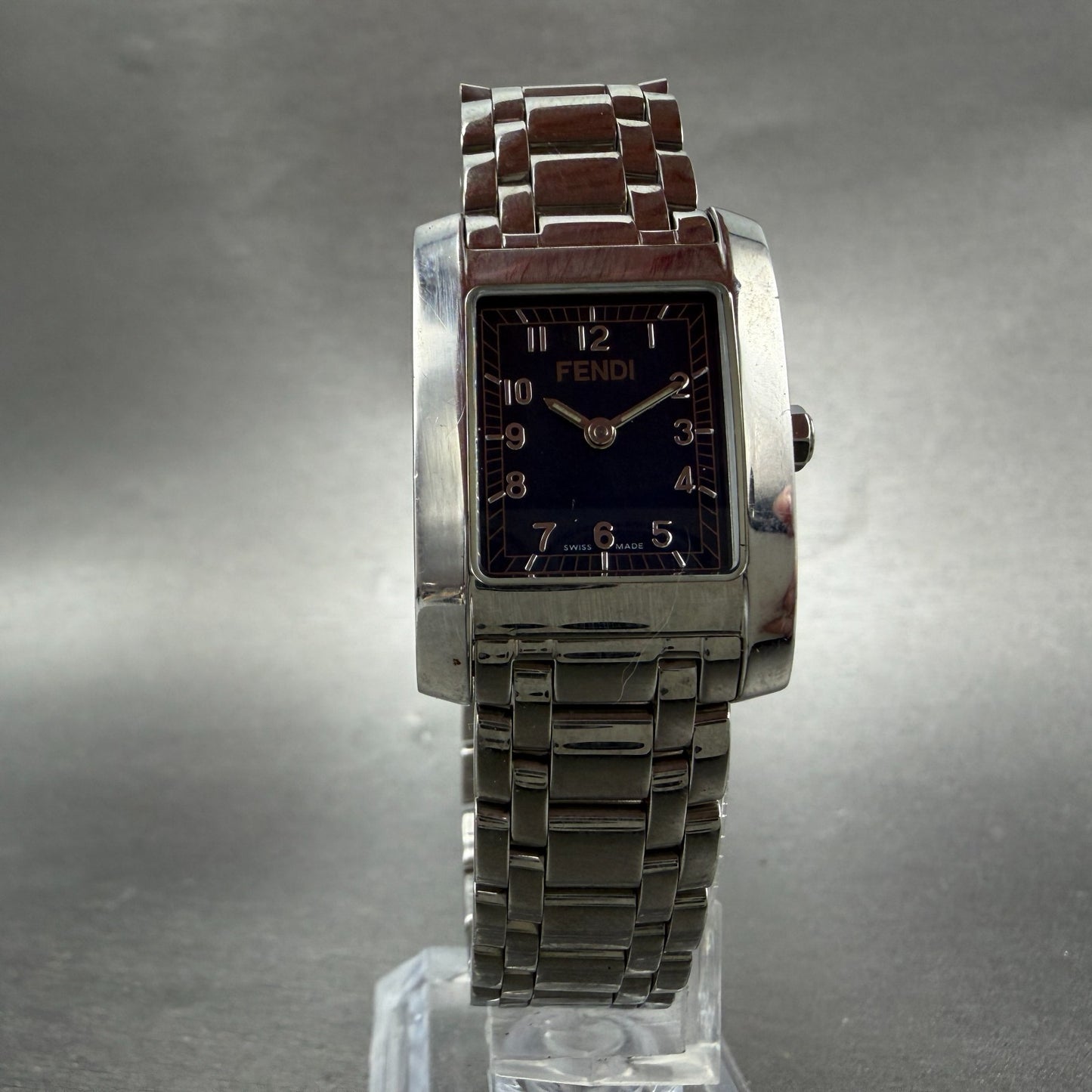 Fendi 7000L Tank Watch Women 21mm Blue Dial Steel Rectangle New Battery5