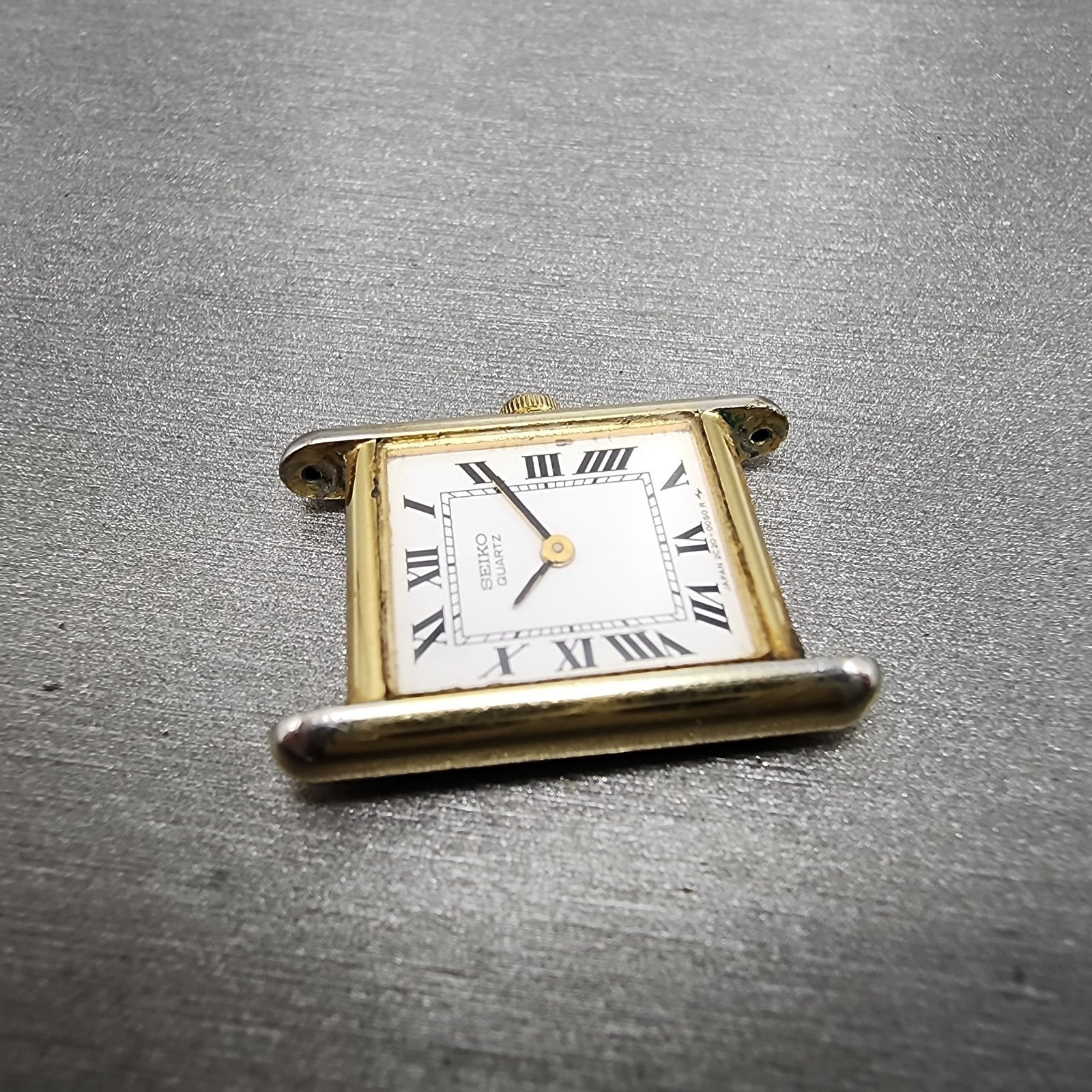 Seiko Tank Watch Women 18mm White Dial Gold Tone Rectangle 2c205019 New Battery3