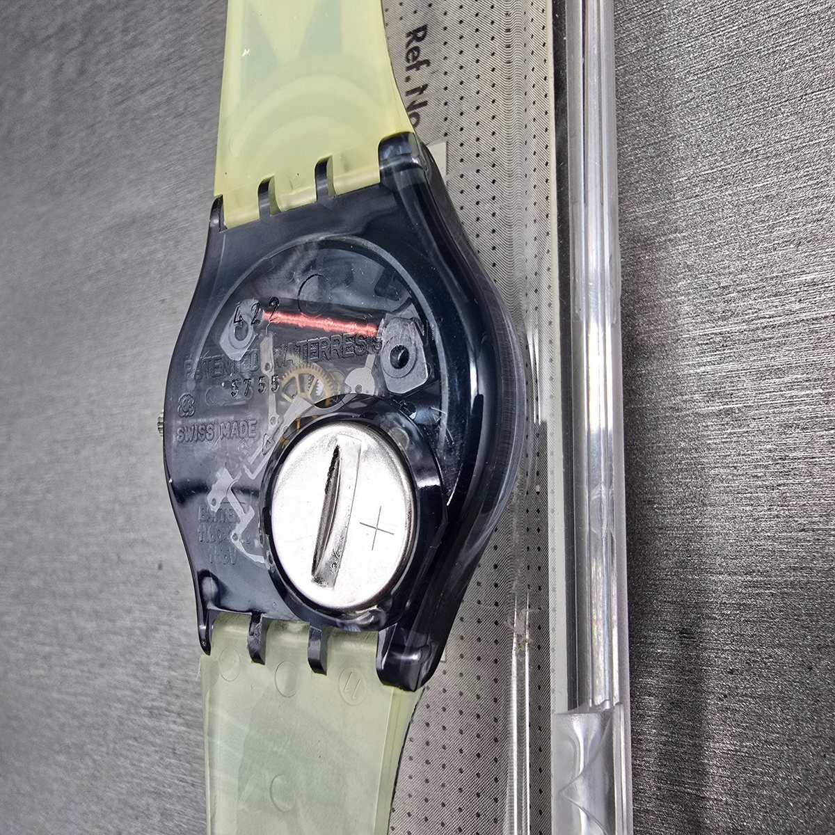 Swatch Decoscraper Watch Men 34mm Silver Dial Black Case GP109 New Battery NOS11
