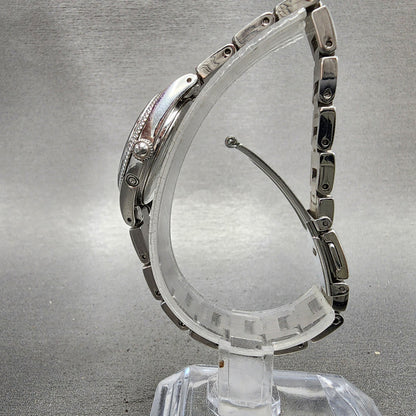 Seiko Solar Watch Women 25mm White Dial Silver Tone Date Round 1B220BZ0 Runs6