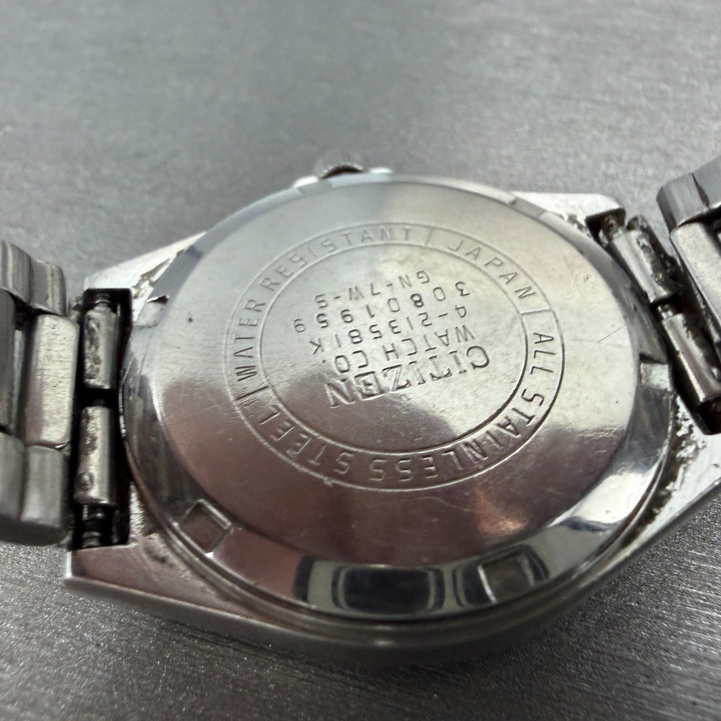 Citizen CQ Watch Men 35mm Black Dial Silver Tone Daydate Round 4-213581 PARTS10
