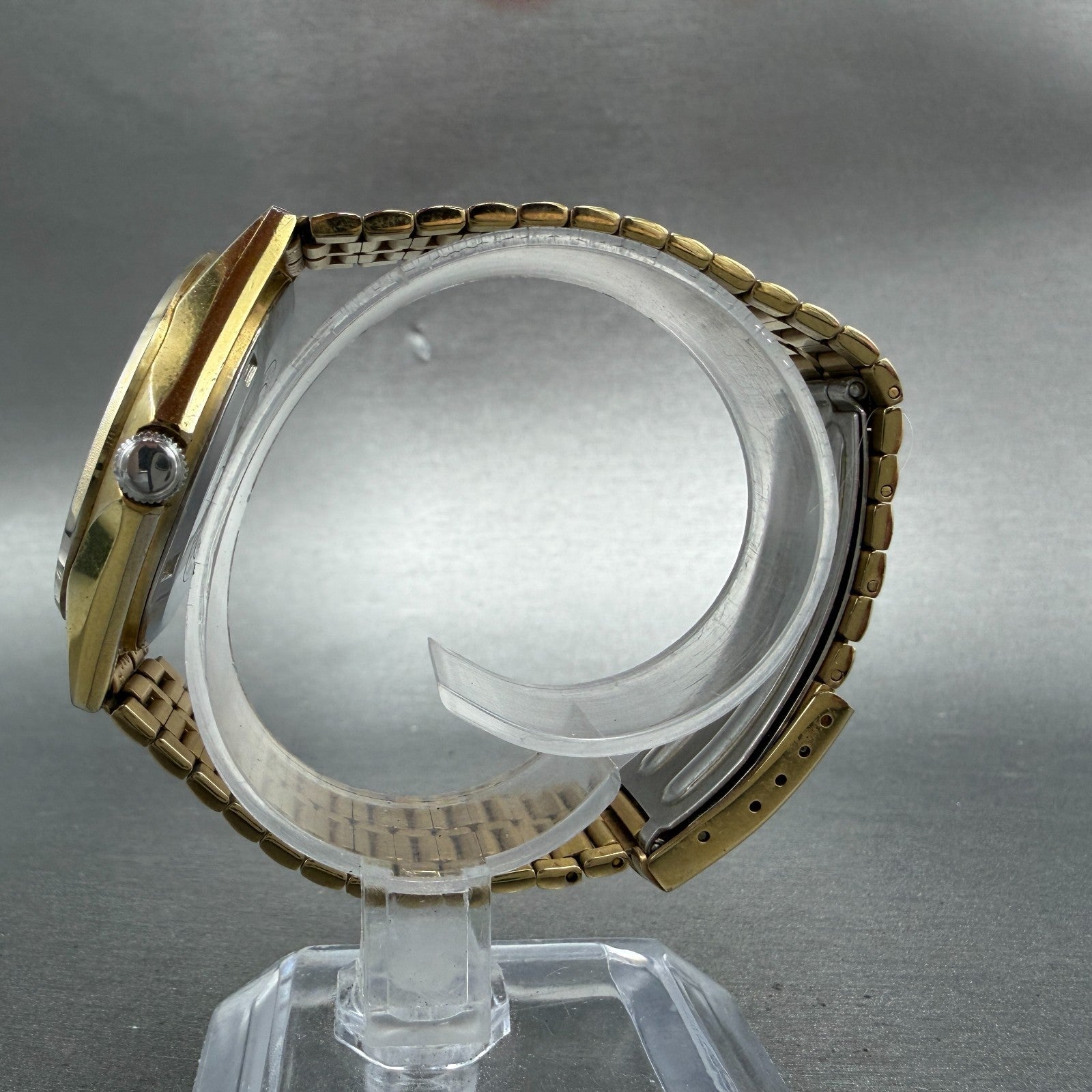 Citizen CQ Watch Men 36mm Champagne Dial Gold Tone Daydate 4-212088 PARTS VTG7