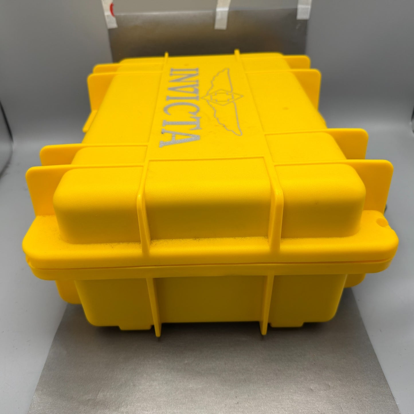 Invicta 8 Slot Watch Case Hard Yellow Plastic Foam insert Handle Cary Case ABC4