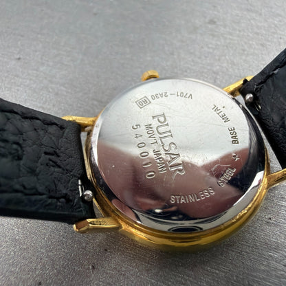 Seiko pulsar Watch Women 27mm White Dial Gold Tone Round V701-2A30 New Battery9
