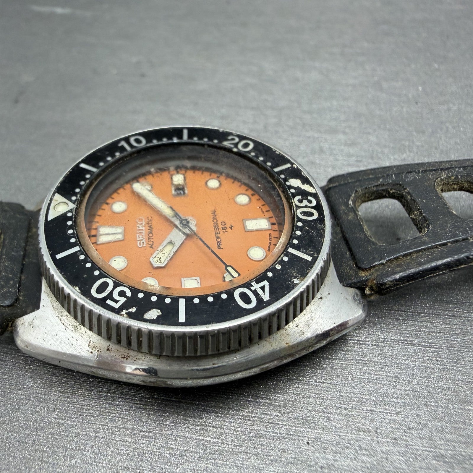 Seiko Professional Dive Watch Women 35mm Orange Dial Steel Date Automatic PARTS6