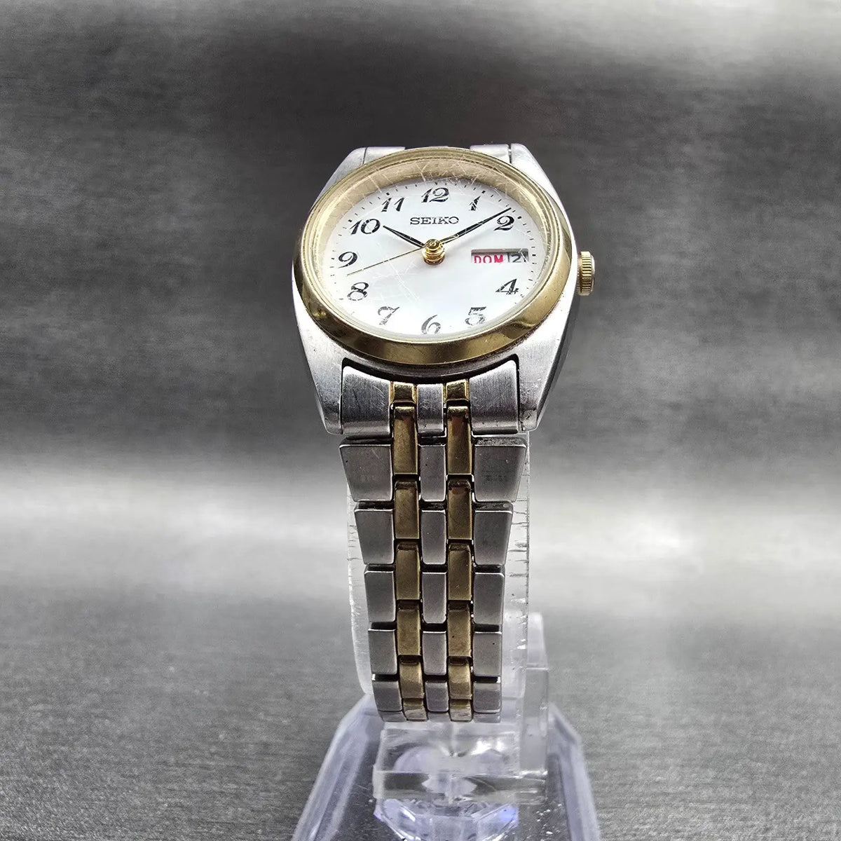 Seiko Watch Women 24mm White Dial Two Tone Daydate Round 7N83-0011 New Battery 05