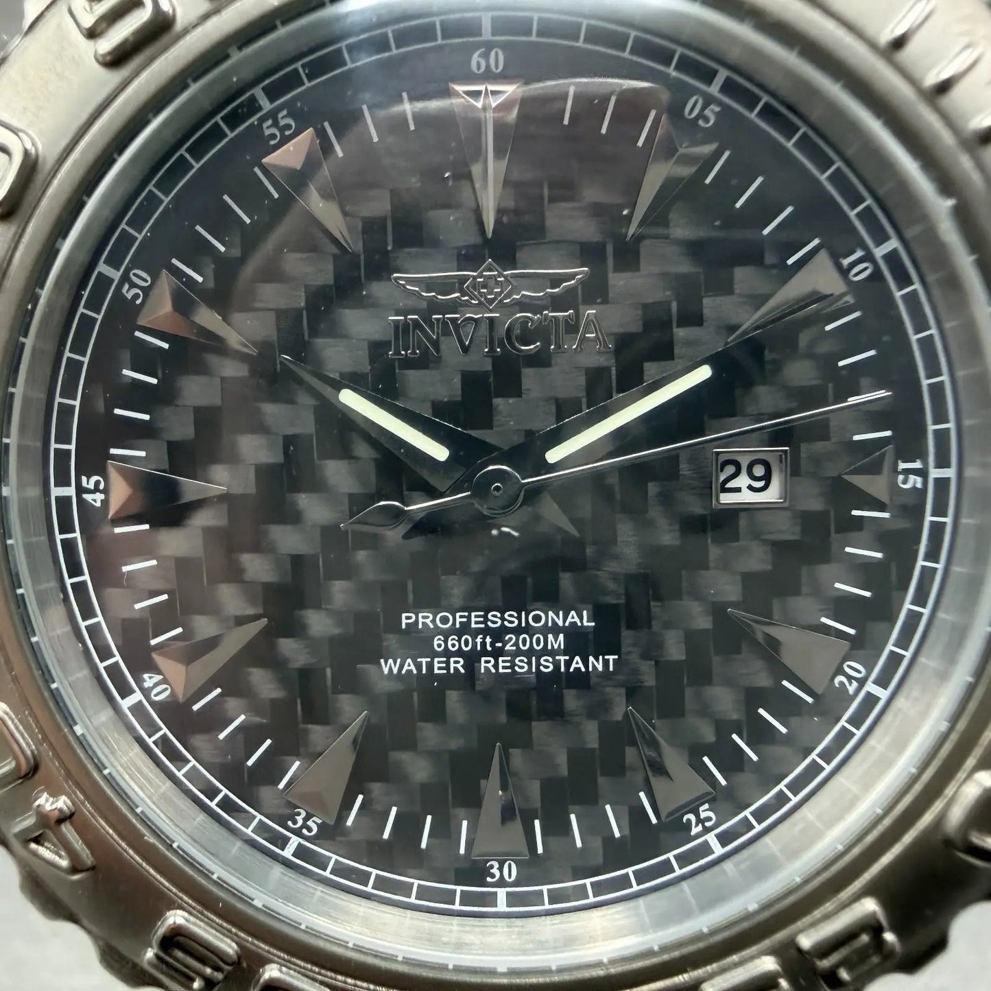 48204000