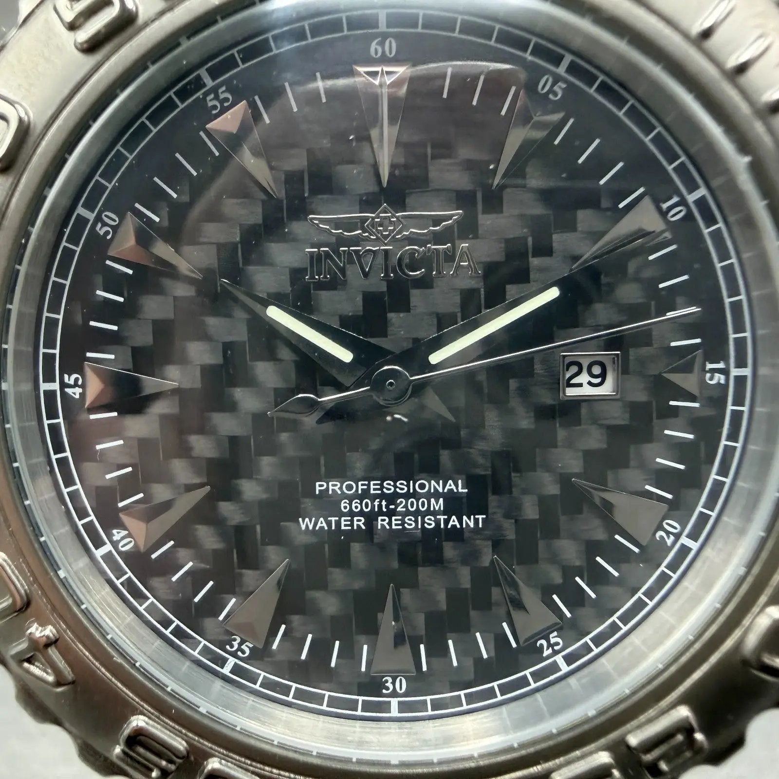 48204000