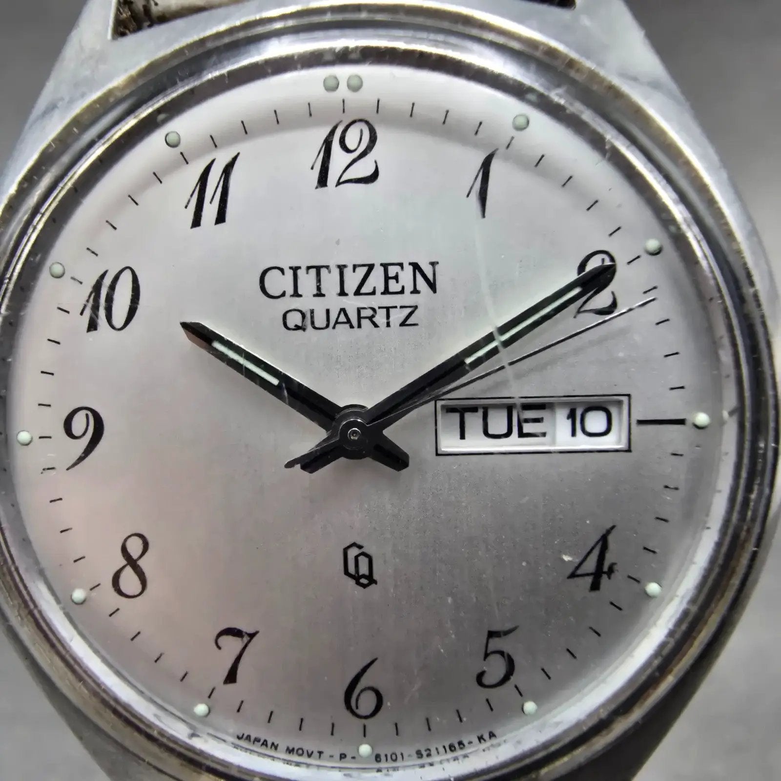 Citizen CQ Watch Men 36mm White Dial Silver Tone Daydate 6101-S05987 PARTS2