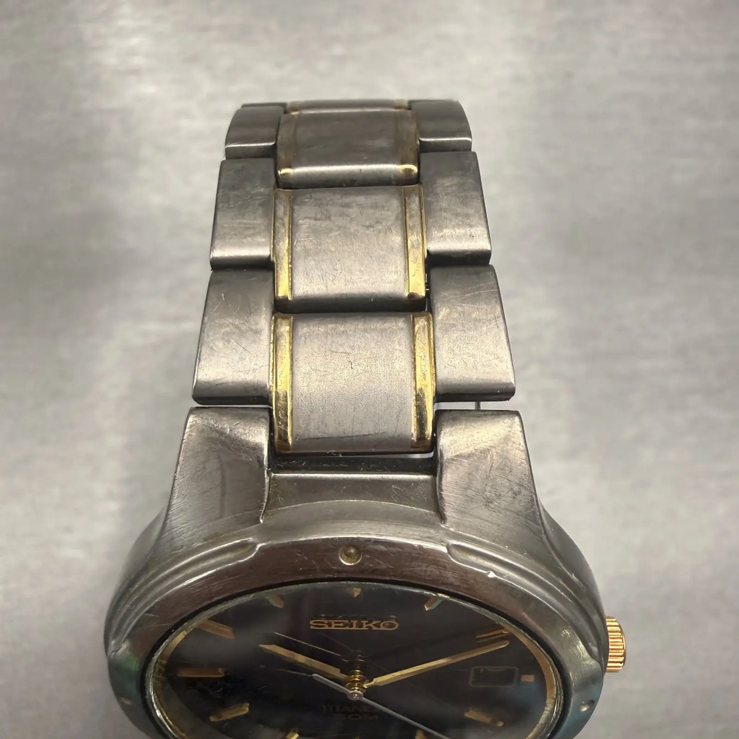48101712