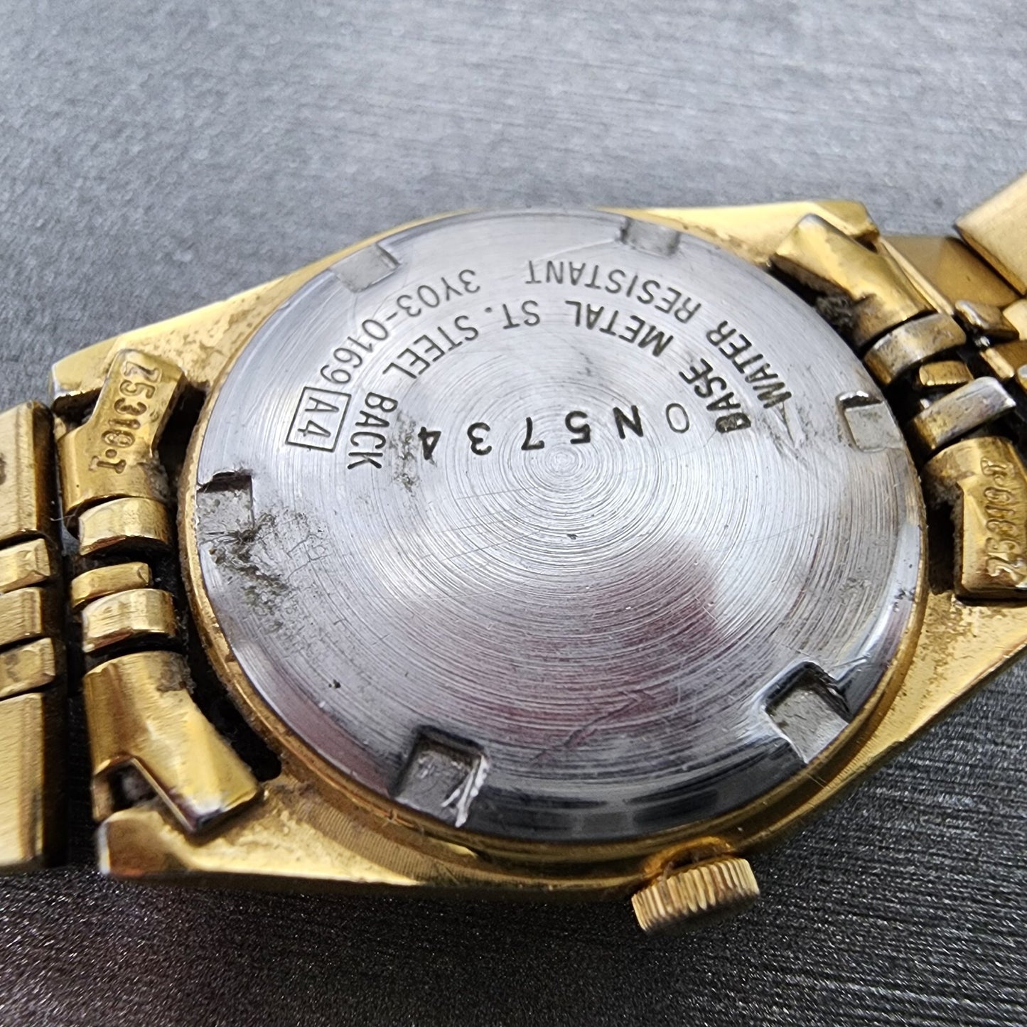 Seiko SQ Watch Women 24mm Black Dial Gold Tone Daydate Round 3Y030169 New Batt9