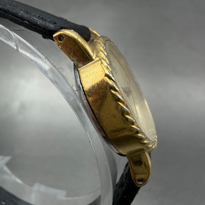 Seiko Watch Women 19mm Champagne Dial Gold Tone Oval 1421-5510 New Battery VTG 23
