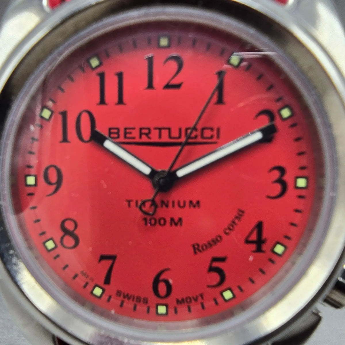 Bertucci A-2T Rosso Corsa Watch Men 40mm Red Dial Titanium Round New battery1