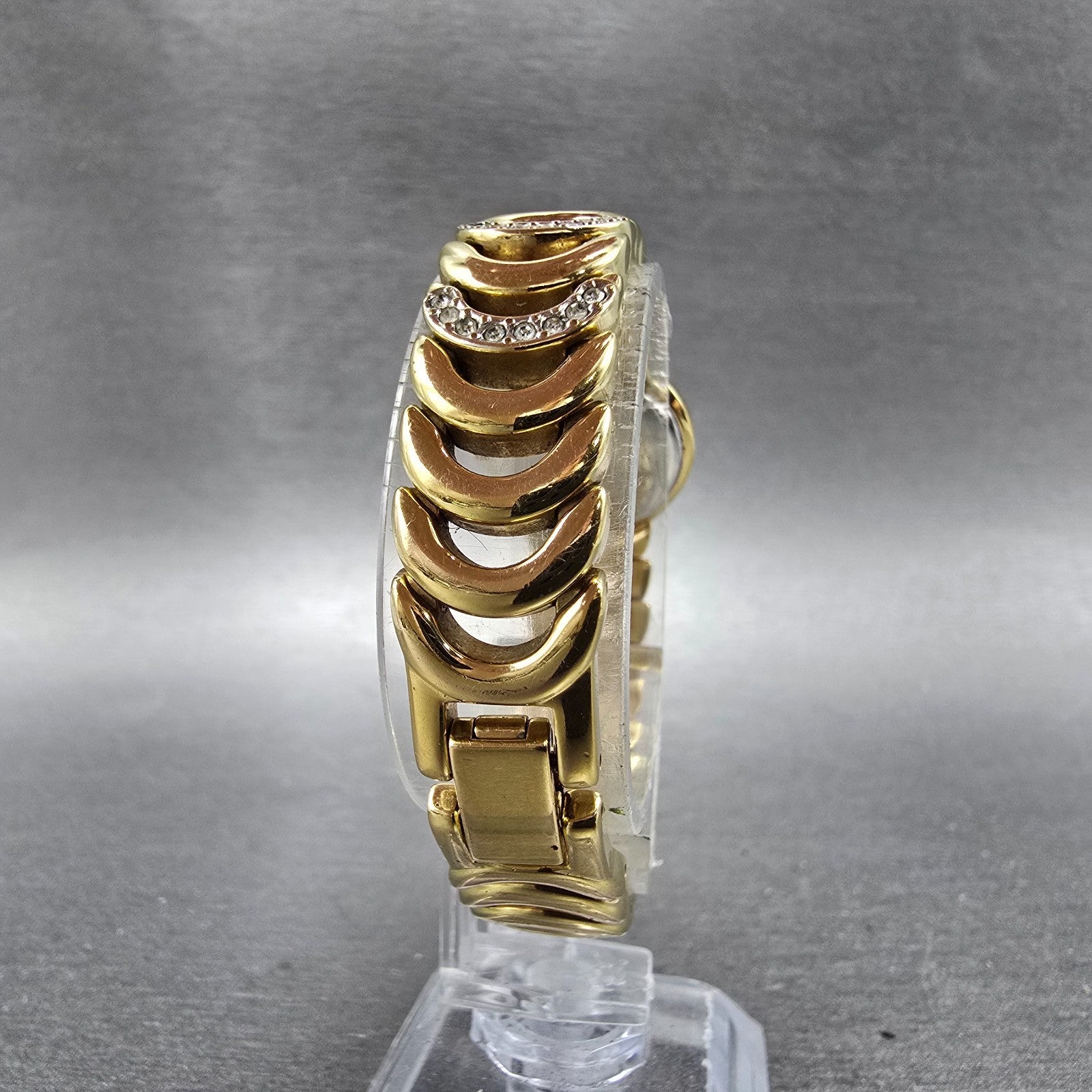 Bucherer Watch Women 20mm MOP Dial Gold Tone Round 901 544 New Battery Crystals7
