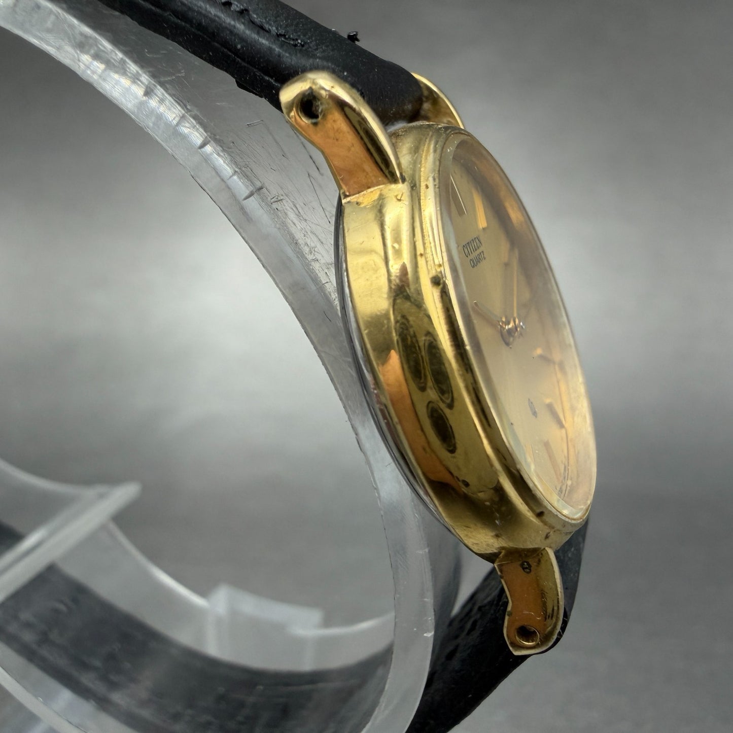 Citizen CQ Watch Women 22mm Gold Dial Gold Tone Oval 2931-291611 New Battery3