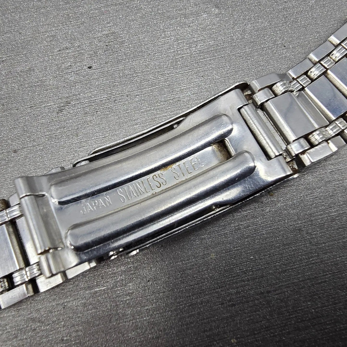 Citizen Bracelet 12mm Stainless Steel Silver Tone Tri Folding Clasp Vintage13