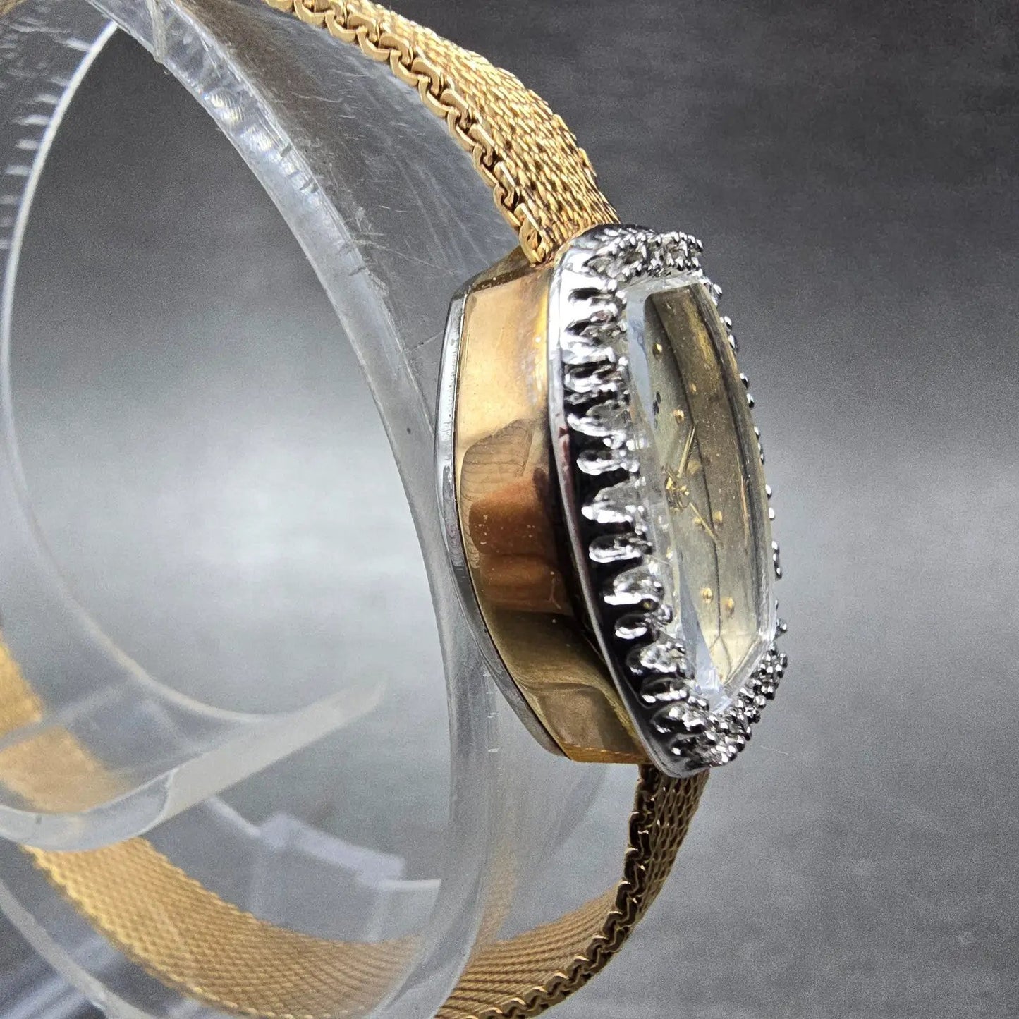 Gruen Precision Watch Women 17mm Champagne Dial Gold Tone Diamond Bezel NewBatt4