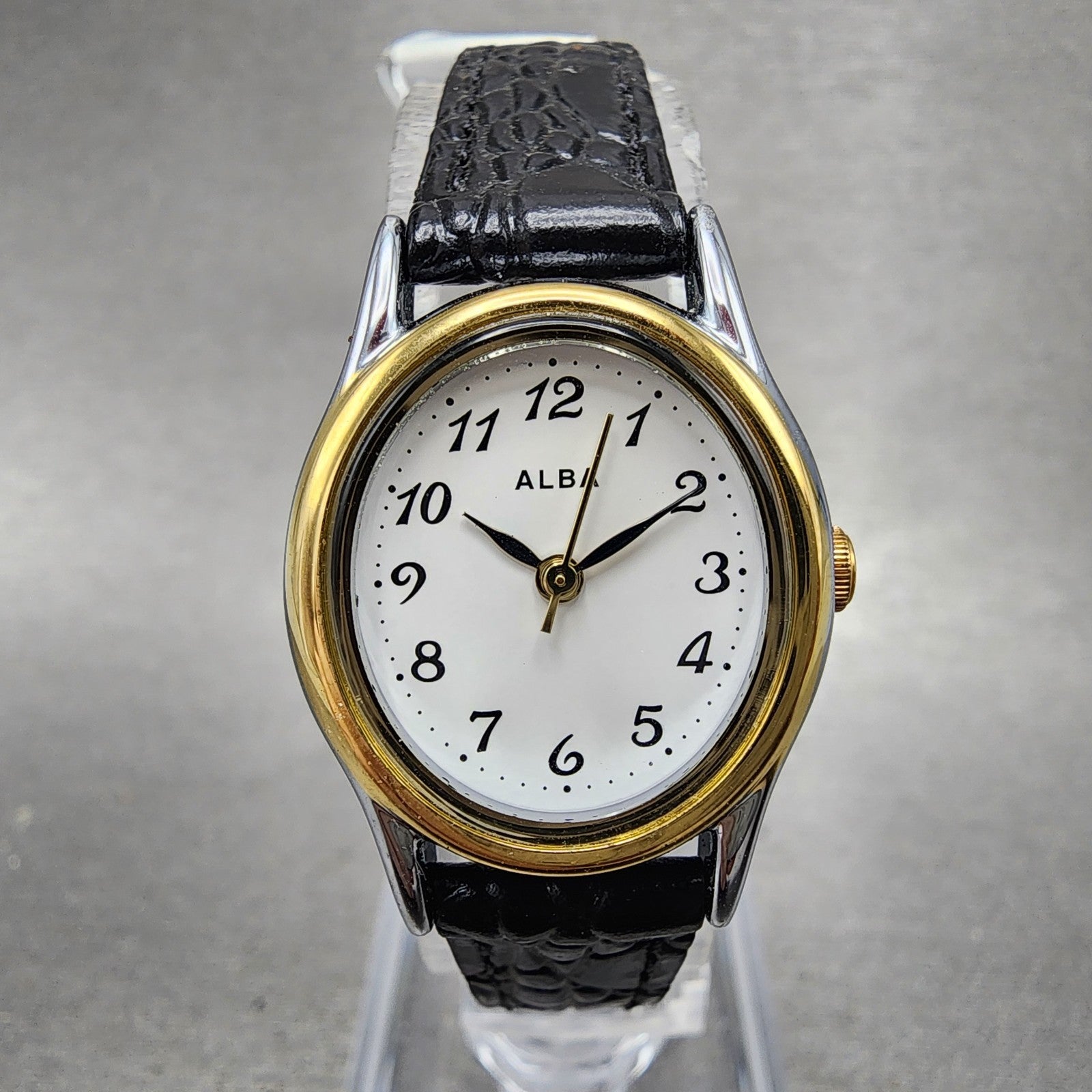 Seiko ALBA Watch Women 21mm White Dial Two Tone Oval VX01K989 New Battery0
