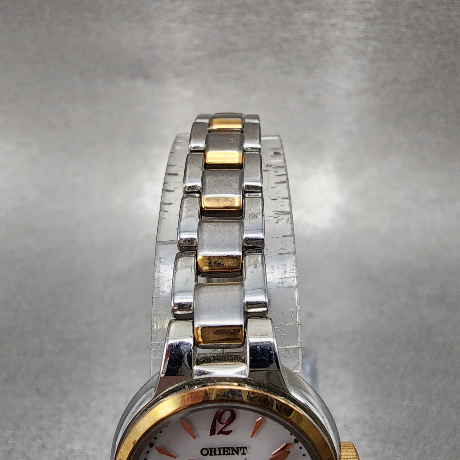Orient Solar Watch Women 22mm White Dial Two Tone Round WD00R0B Runs4