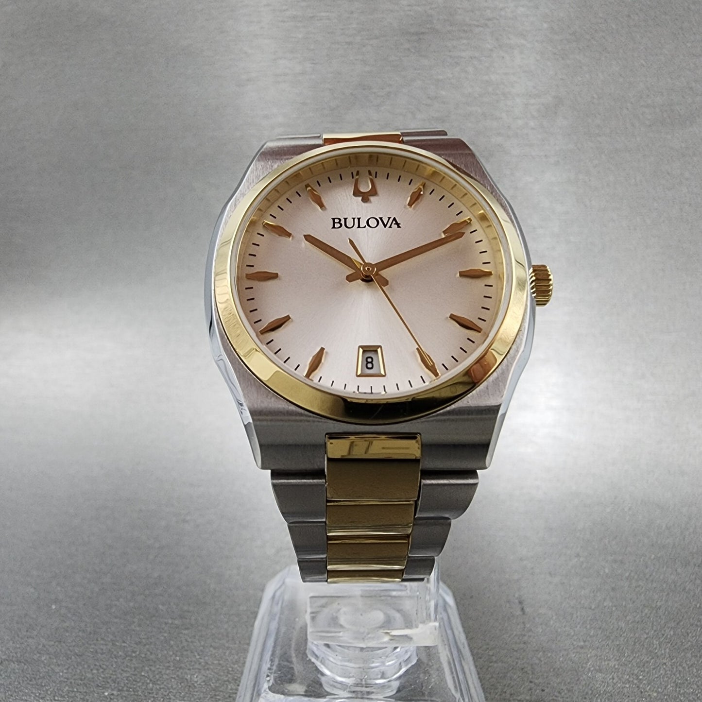 Bulova Surveyor Watch Women 34mm White Dial Two Tone Date Round Braclet 98M1325
