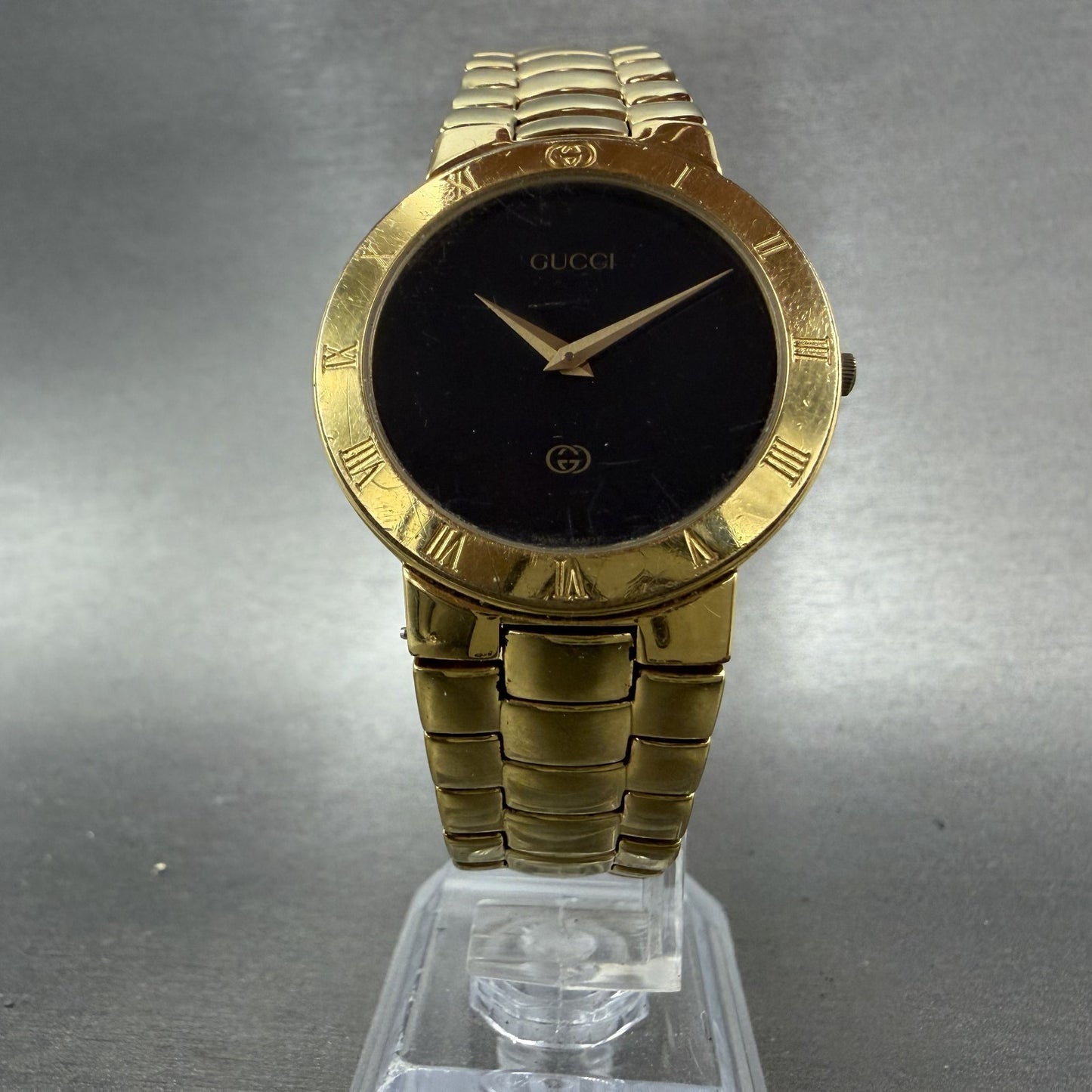 Gucci 3300M Watch Men 33mm Black Dial Gold Tone Round Vintage Bracelet PARTS6