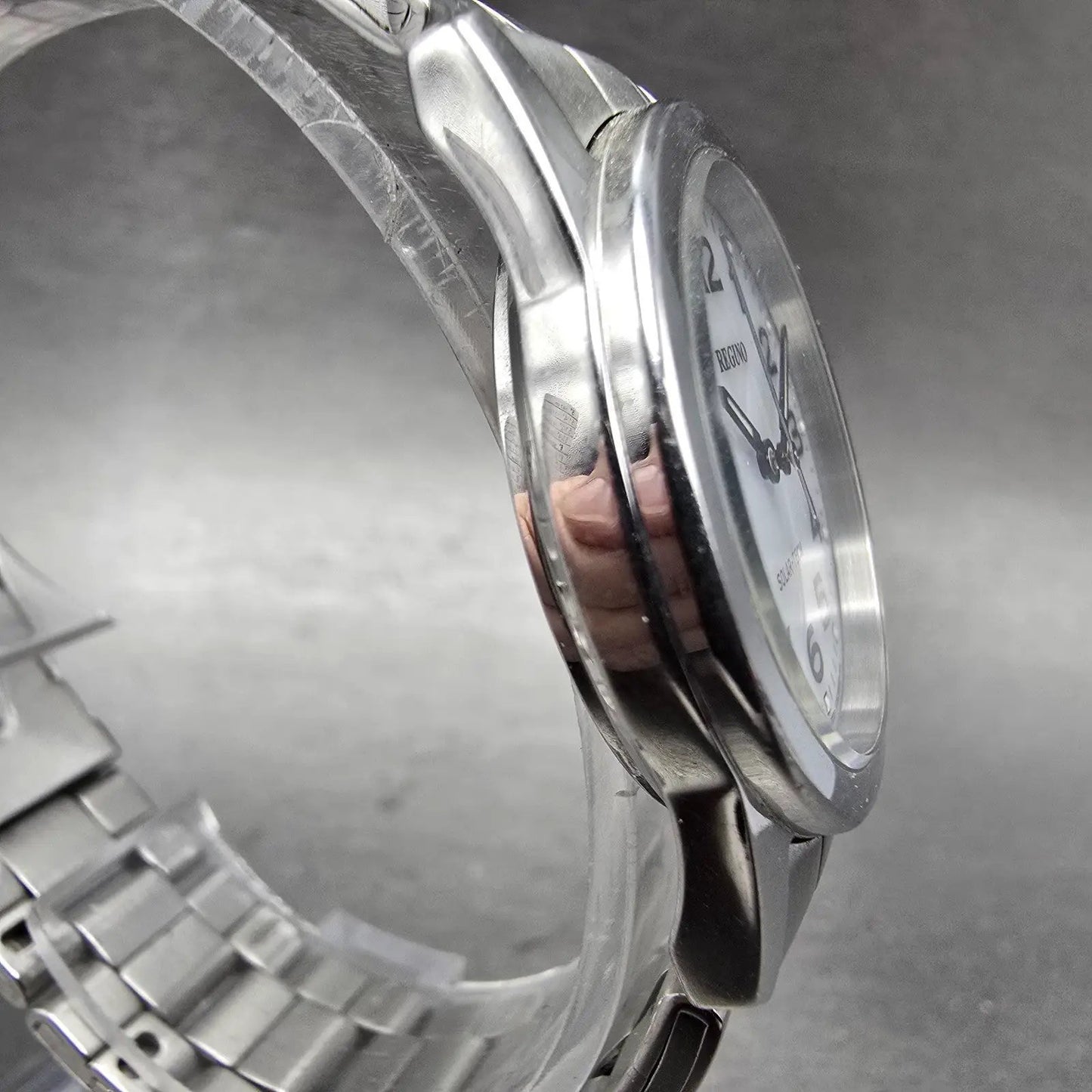 Citizen Reguno Solar Watch Women 30mm White Dial Silver Tone E031-S038090 Runs3