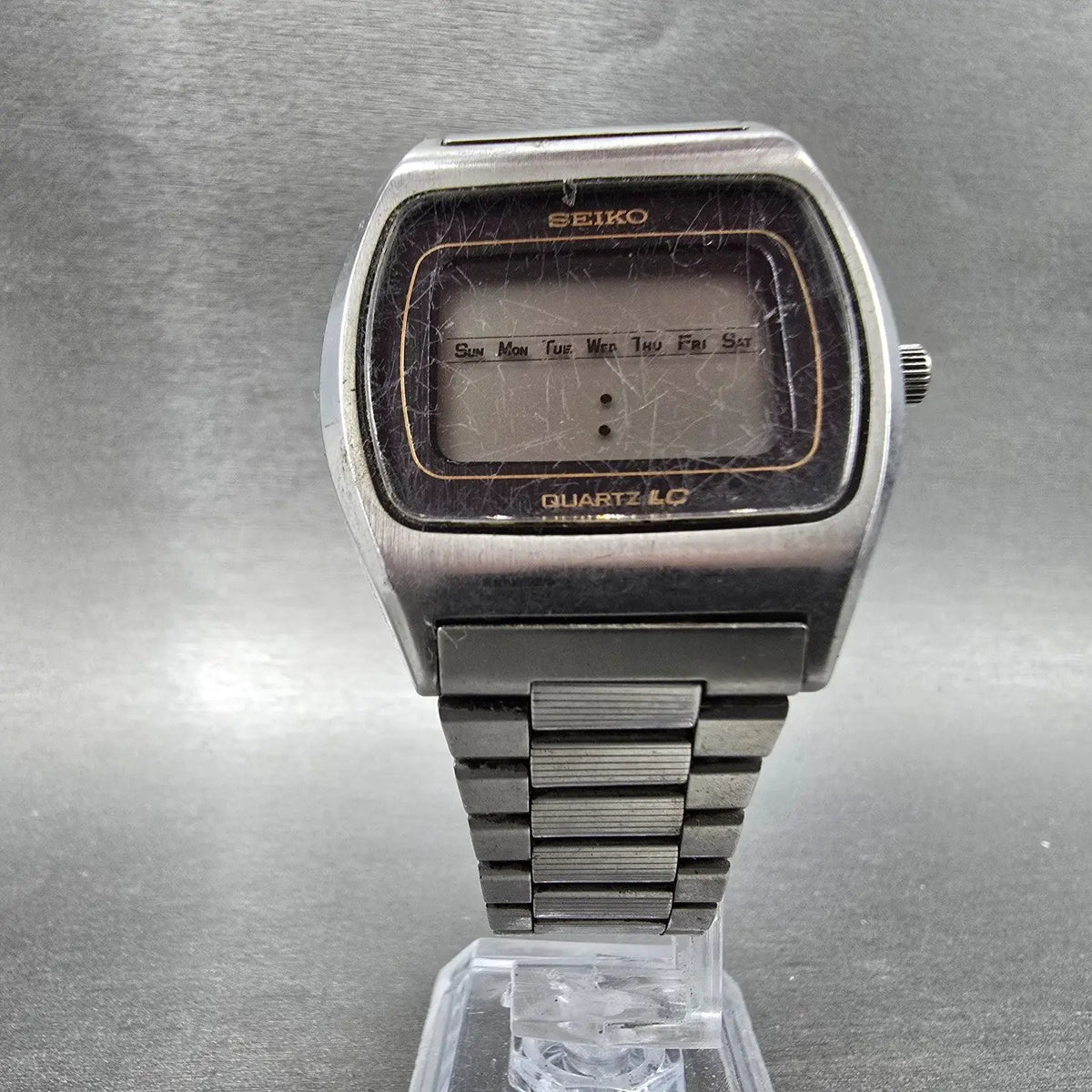 Seiko Digital Watch Men 37mm Black Dial Silver Daydate 0139-5029 PARTS6
