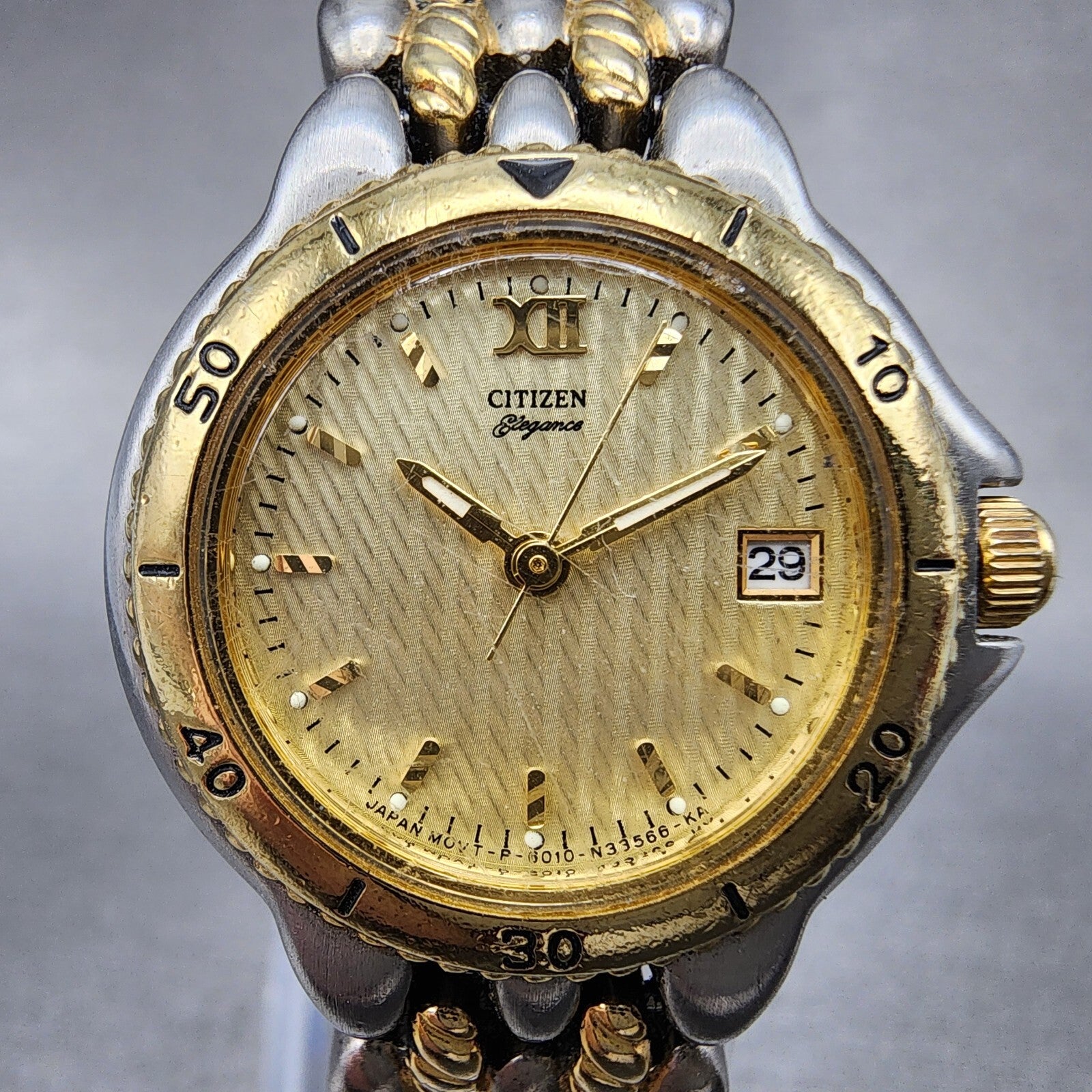 Citizen Elegance Watch Women 25mm Champange Dial Two Tone Round New Batt1
