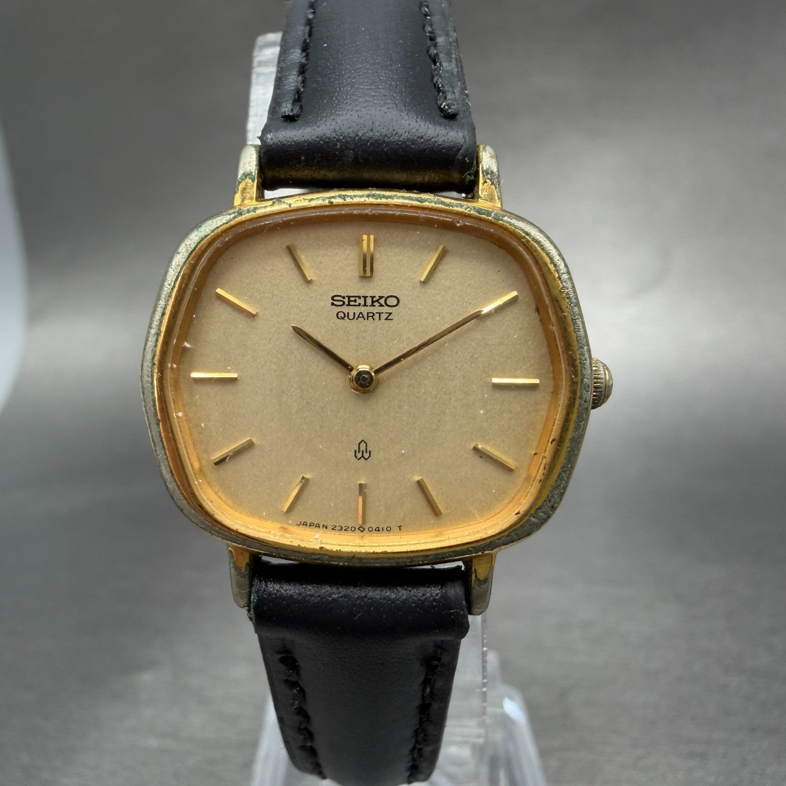 Seiko Watch Women 25mm Champagne Dial Gold Tone Hexagon 2320-5270 New Battery0