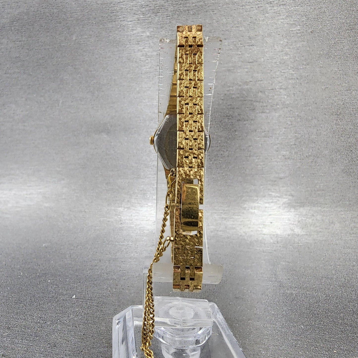 Seiko Watch Women 17mm Champagne Dial Gold Tone 2C205759 Oval New Battery7