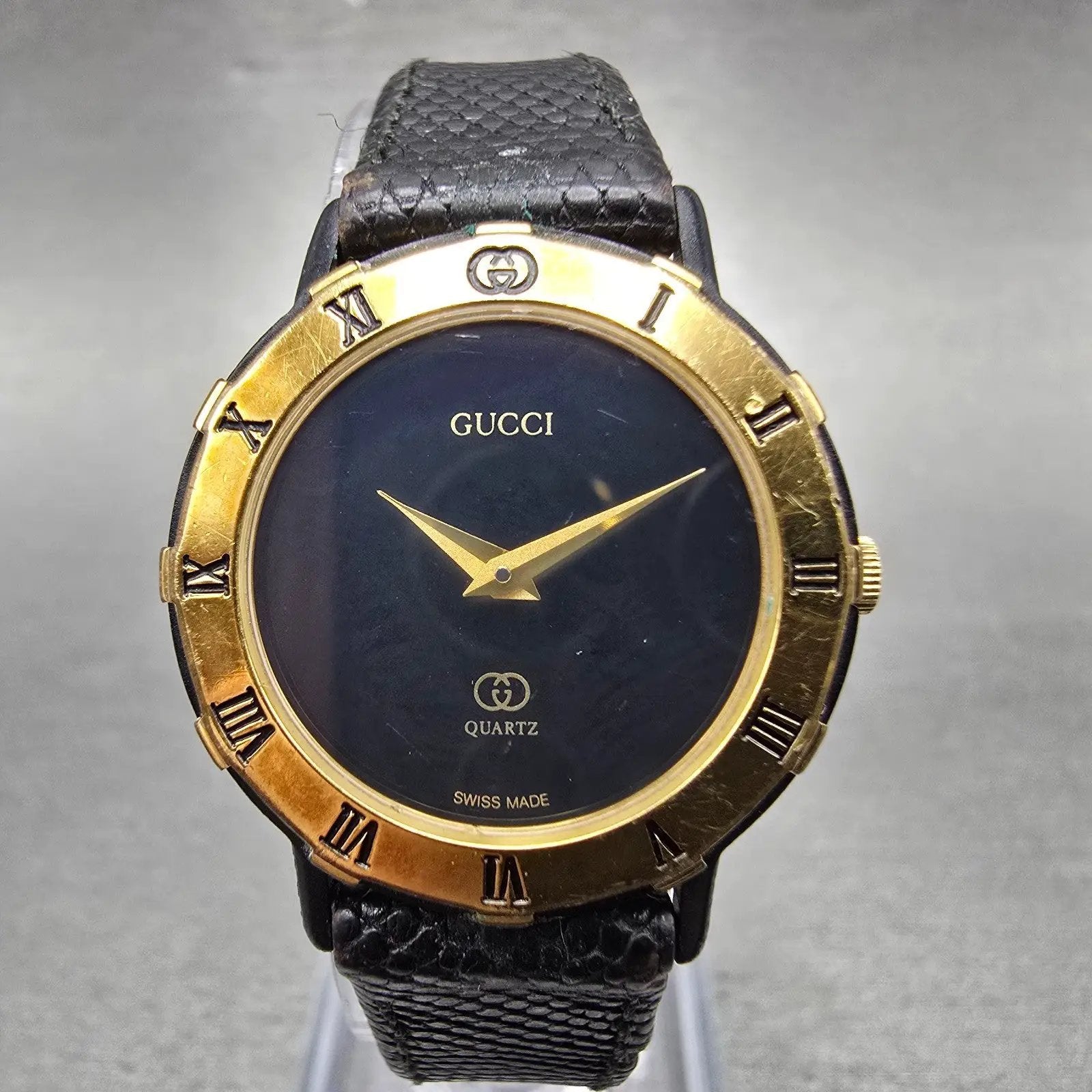 Gucci 3200L Watch Women 26mm Black Dial Black & Gold Tone Round New Battery0