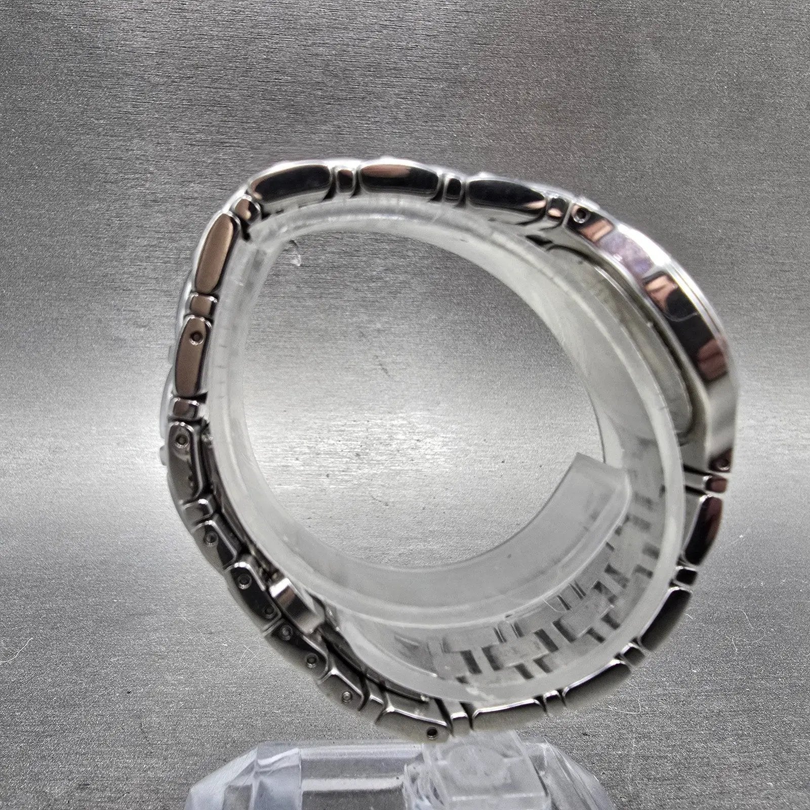 Movado Museum Watch Women 27mm MOP Dial Steel Diamond Bezel 0606098 New batt8