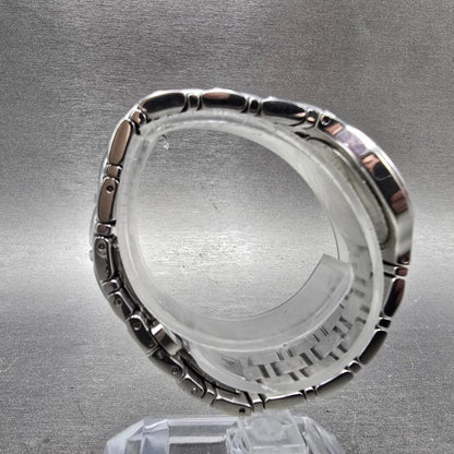 Movado Museum Watch Women 27mm MOP Dial Steel Diamond Bezel 0606098 New batt8