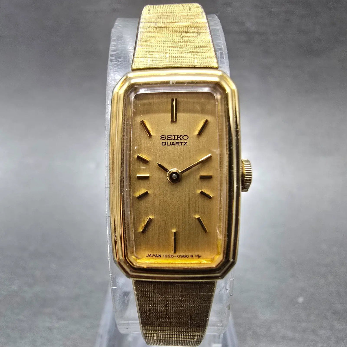 Seiko Tank Watch Women 14mm Gold Dial Gold Rectangle 1320-5770 New Battery VTG0