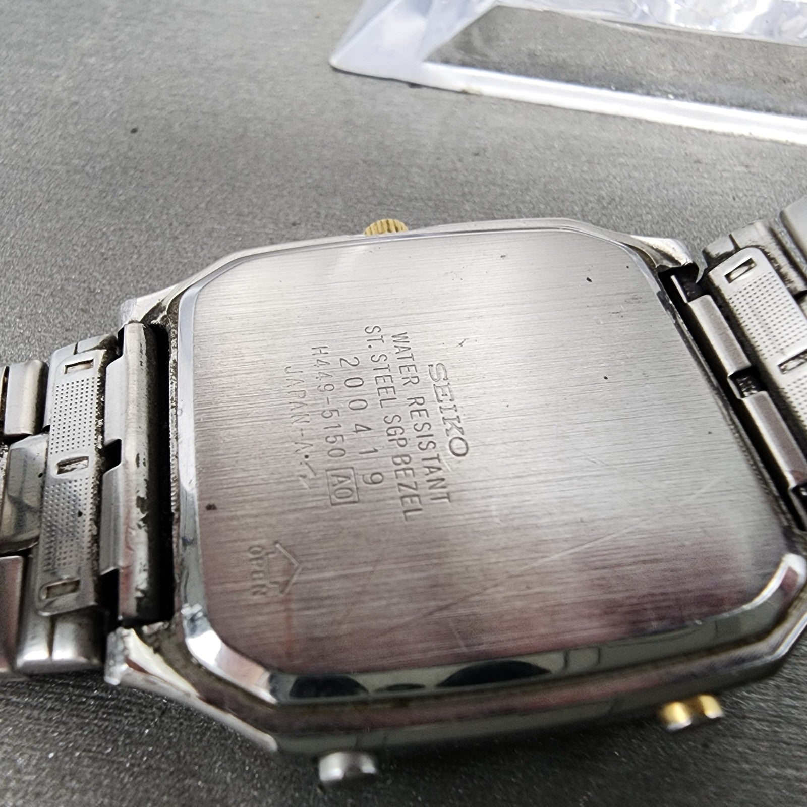 Seiko Analog Digital Watch Men 32mm White Dial Two Tone Alarm H4495150 PARTS10