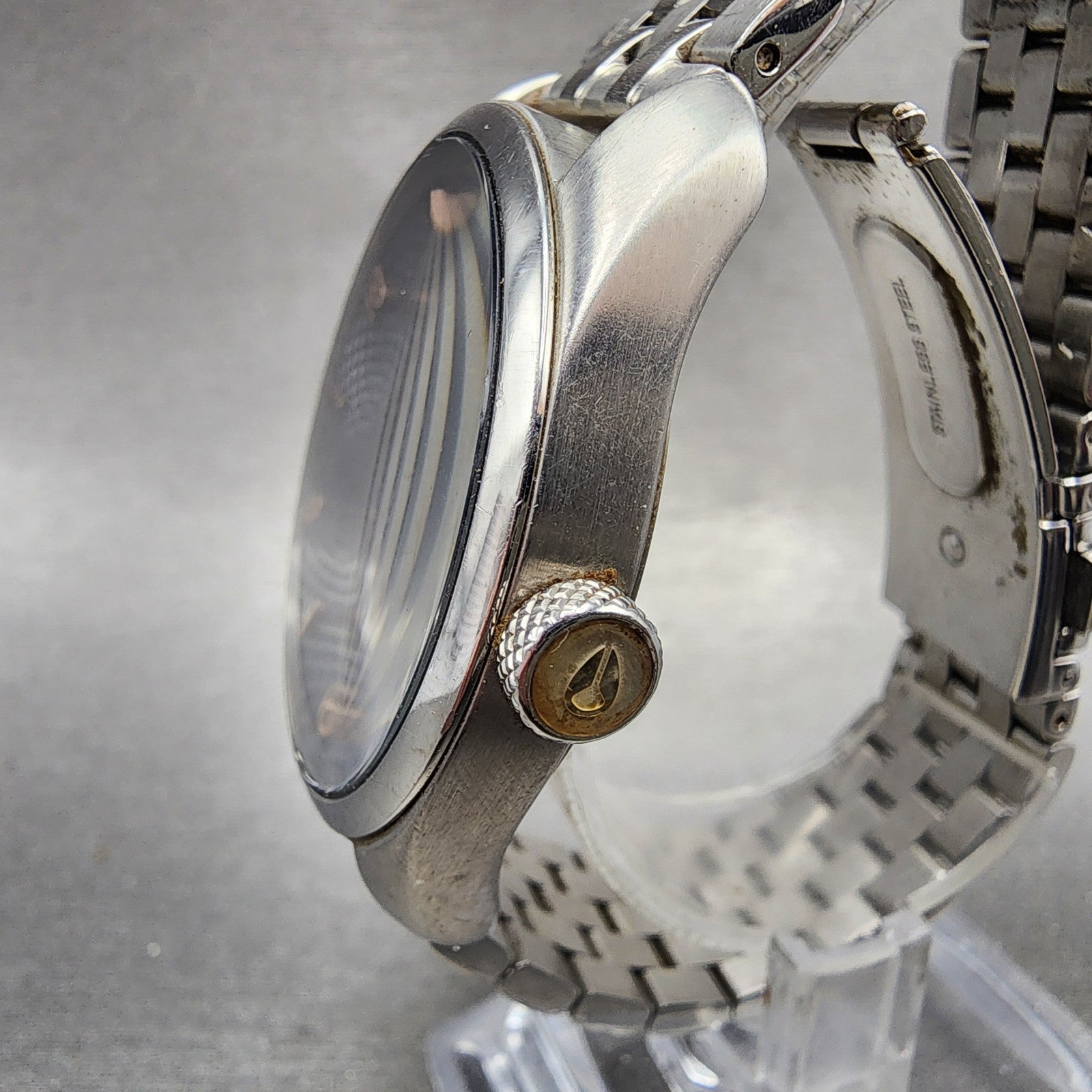 Nixon The Bullet Watch Women 38mm Blue Dial Silver Tone Date Round New Battery2