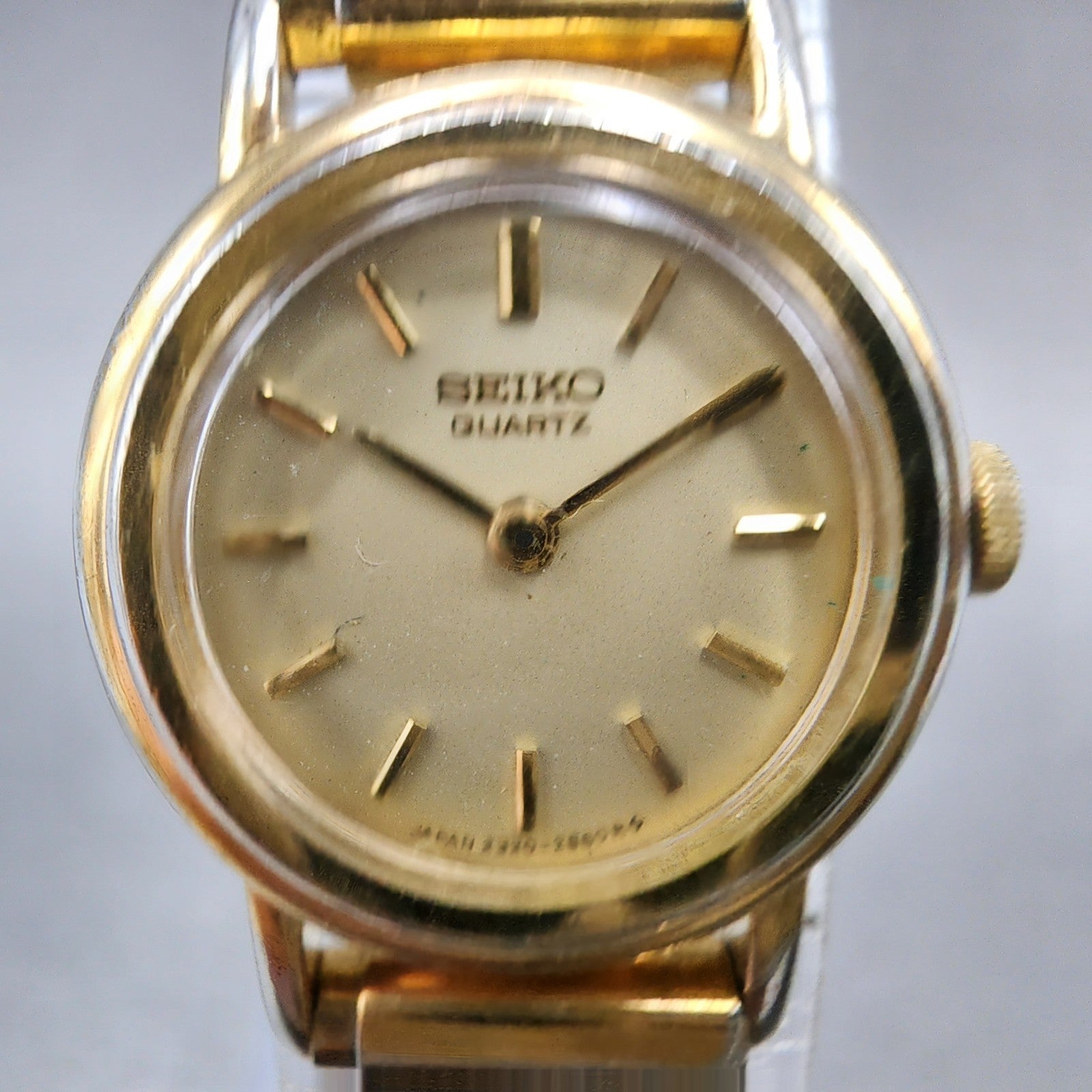 Seiko Watch Women 19mm Gold Dial Gold Tone Round 23200319 New Battery VTG1