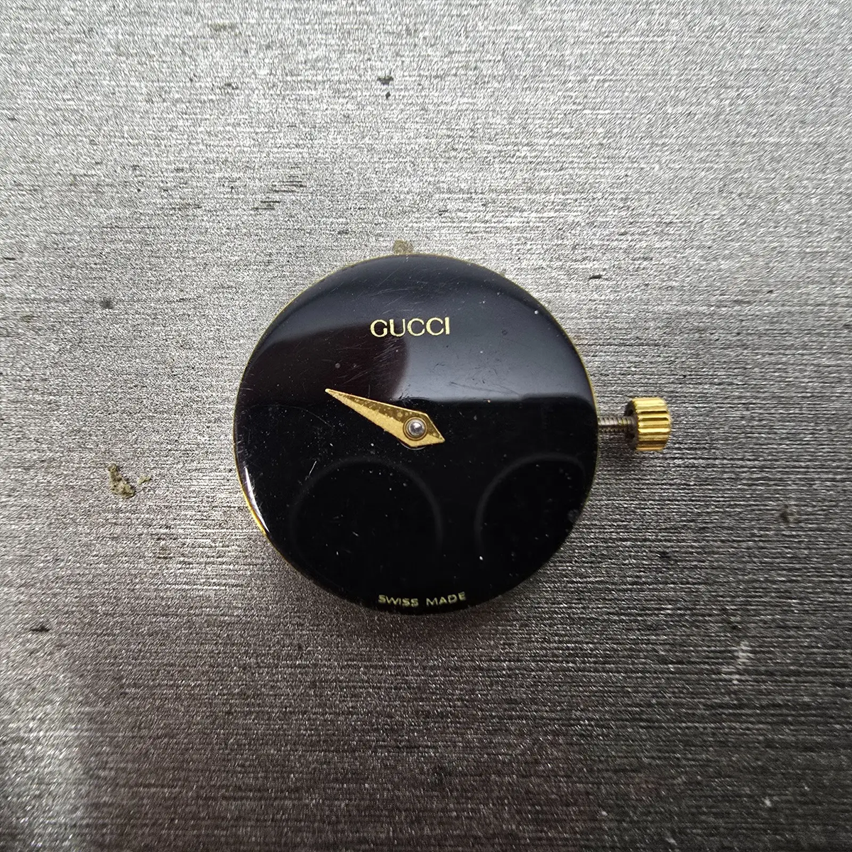 ETA 980.003 Quartz Movement 2 Hand 7 Jewels No Date Gucci Dial and Hand VTG0
