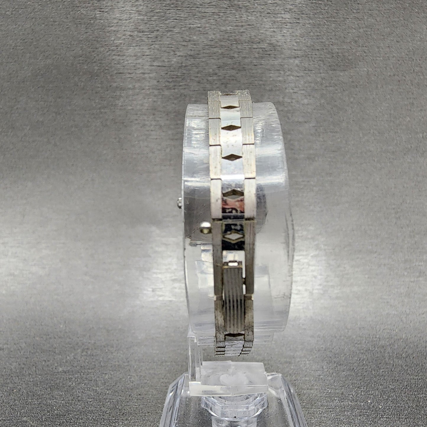 Seiko Watch Women 24mm White Dial Silver Tone Date Round 34220020 New Battery7