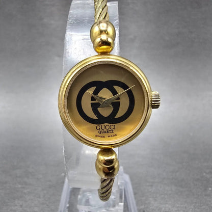 Gucci Watch Women 20mm Black Dial Gold Plated Round 2047L New Battery Vintage0