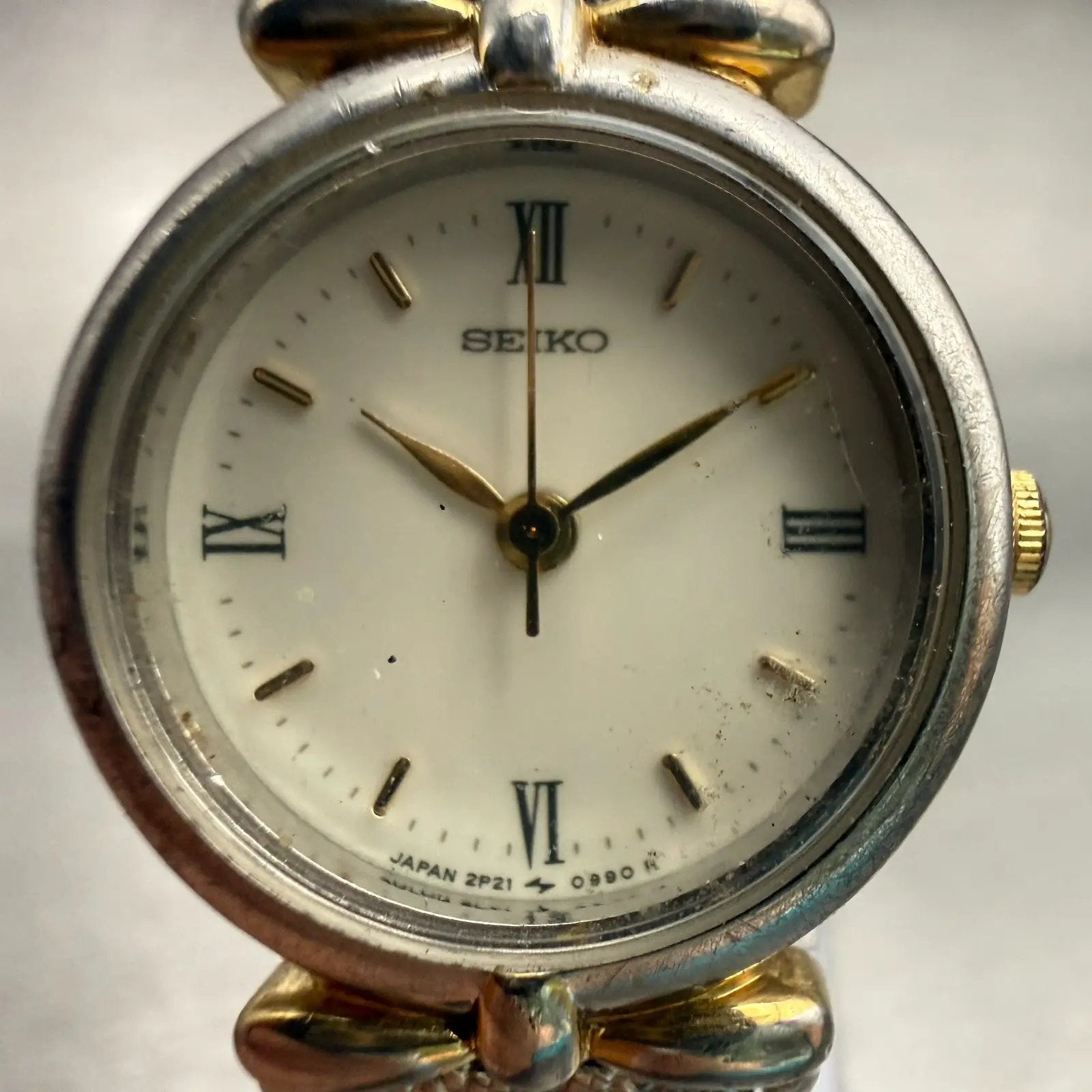 Seiko Watch Women 21mm White Dial Two Tone Round 2P21-0260 Vintage New Battery1