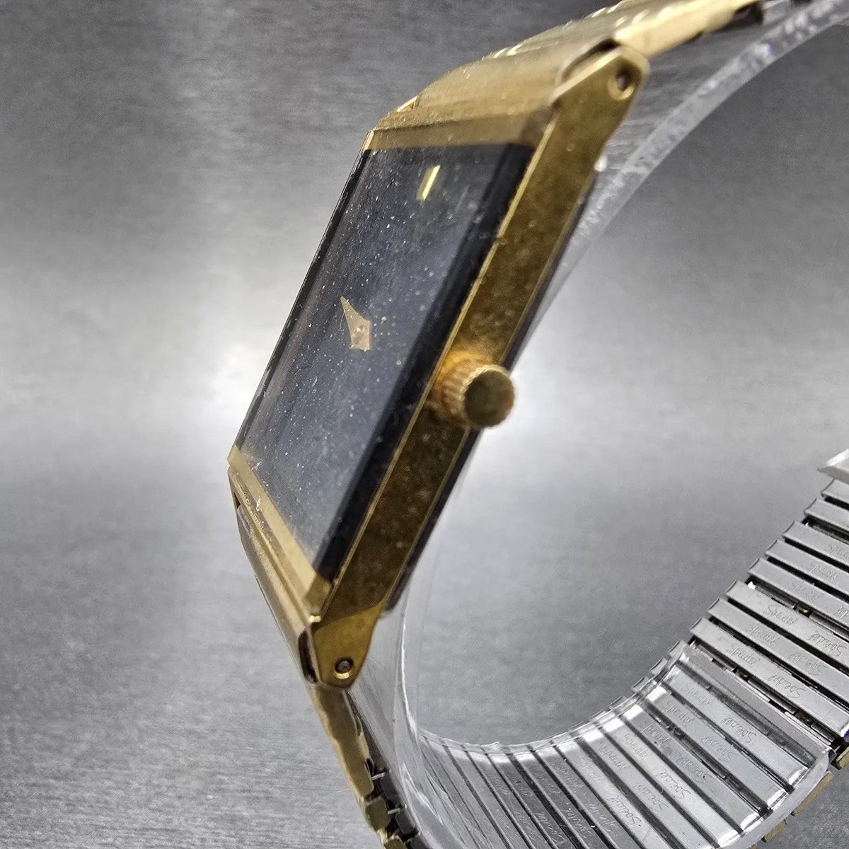 Citizen Tank Watch Men 22mm Black Dial Gold Tone Rectangle 2820-264185 PARTS3