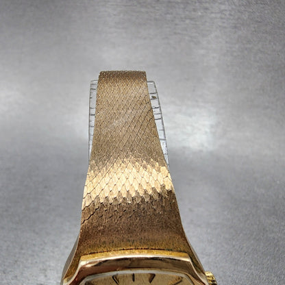 Rado Watch Women 25mm Gold Dial Gold Tone Rectangle Manual Wind Cal 612 PARTS5