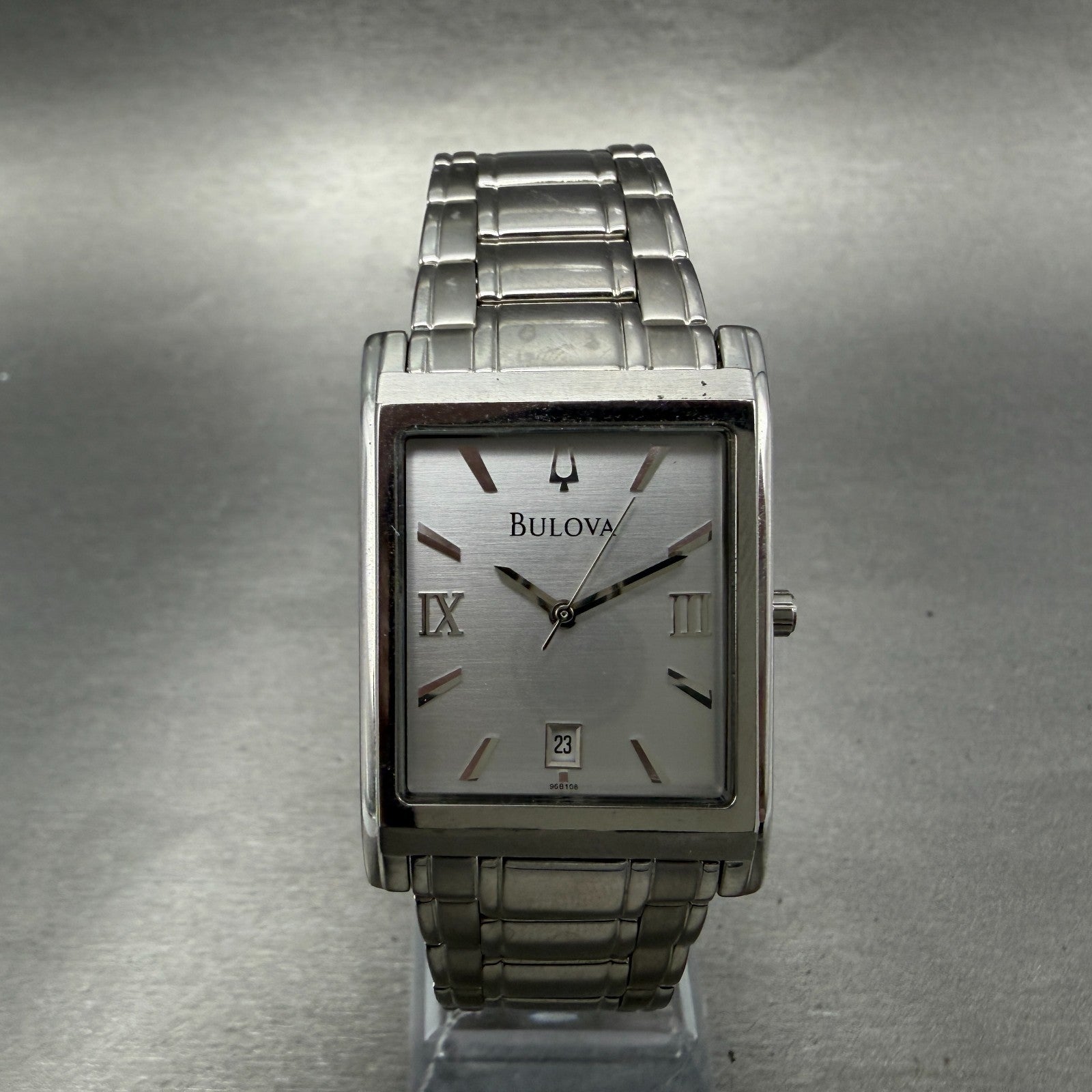 Bulova Tank Watch Men 29mm Silver Dial Silver Tone Date Rectangle 96B108 New Bat0